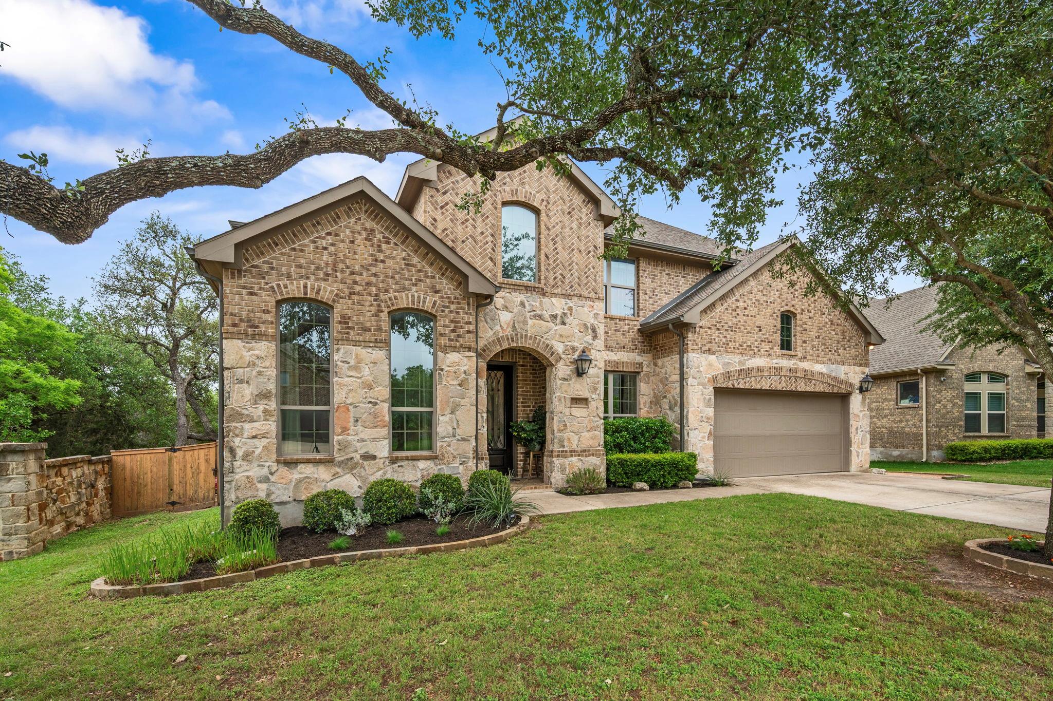 426 Sand Hills Ln, Austin, TX 78737