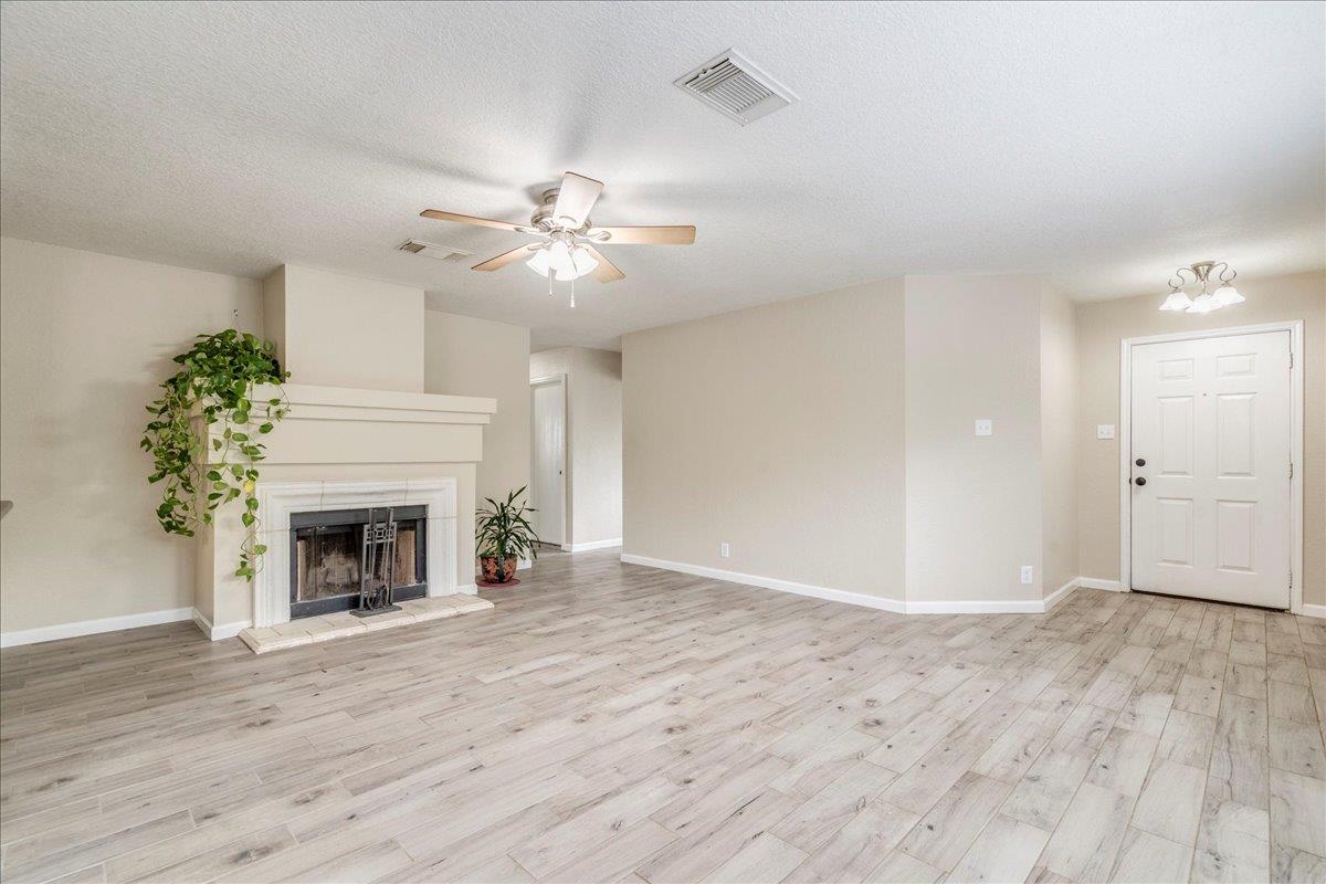 1142 Stone Gdn, New Braunfels, TX 78130