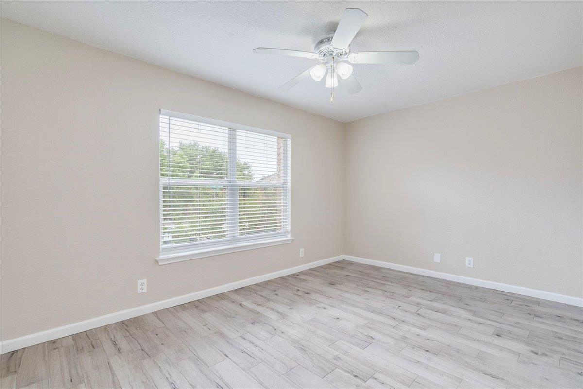 1142 Stone Gdn, New Braunfels, TX 78130