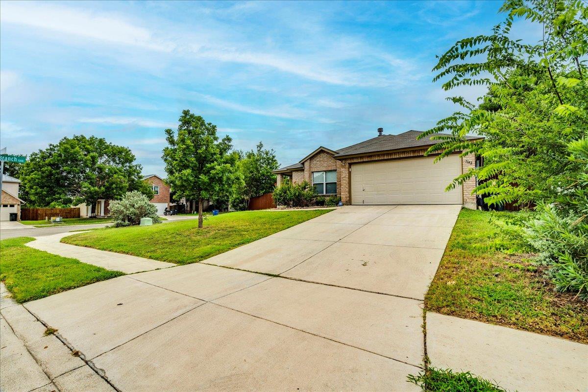 1142 Stone Gdn, New Braunfels, TX 78130