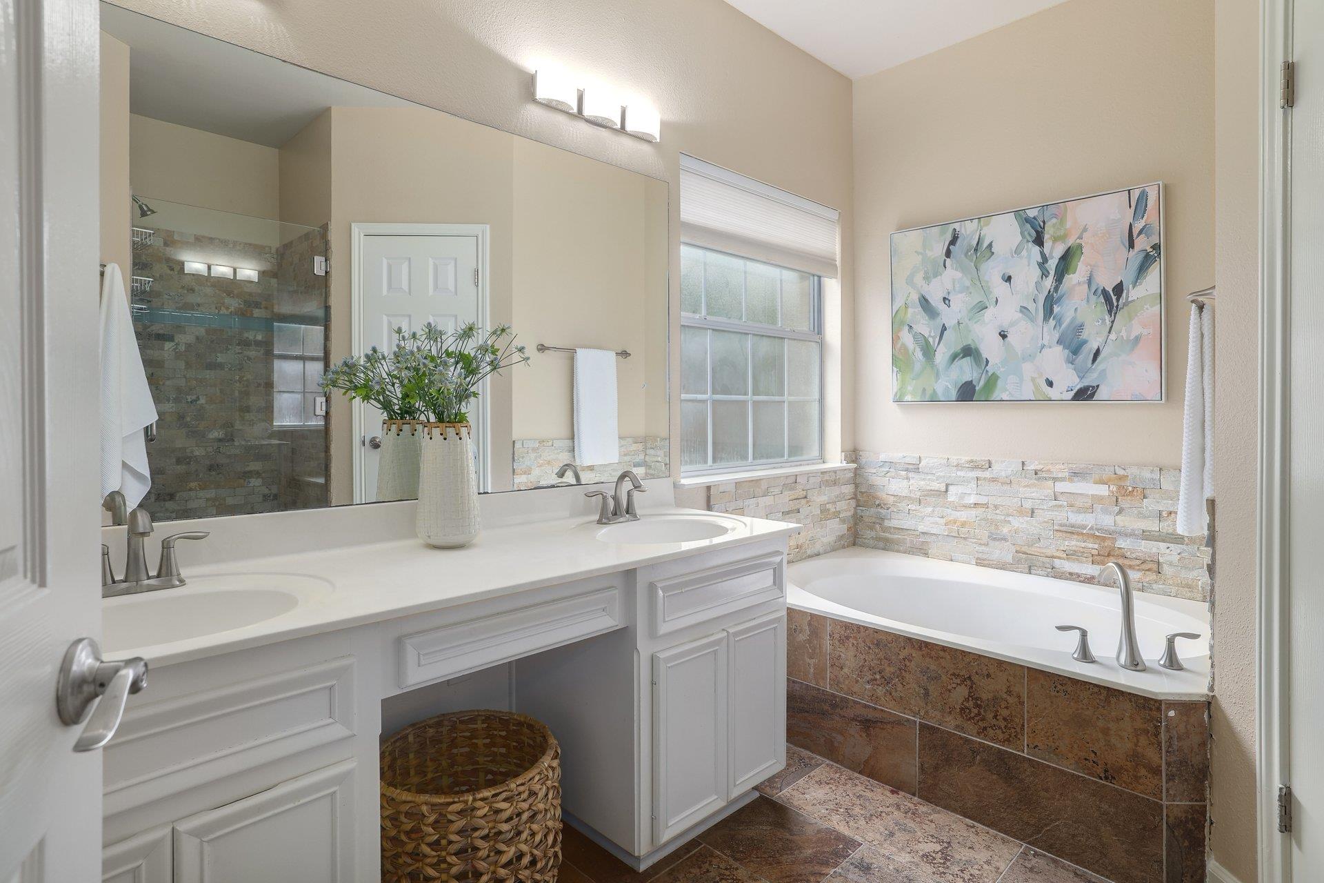 3852 Newland Ct, Round Rock, TX 78681