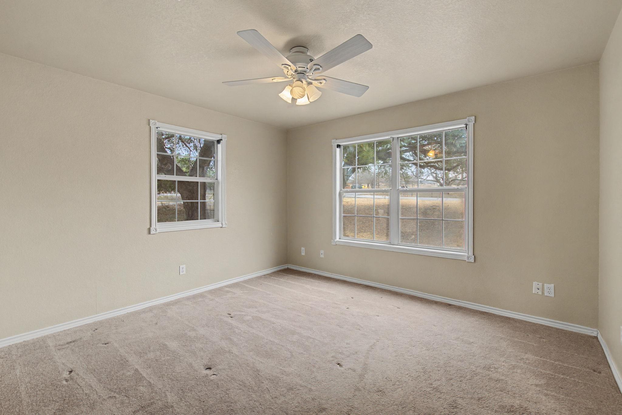 4308 Mountain View Dr, Kingsland, TX 78639