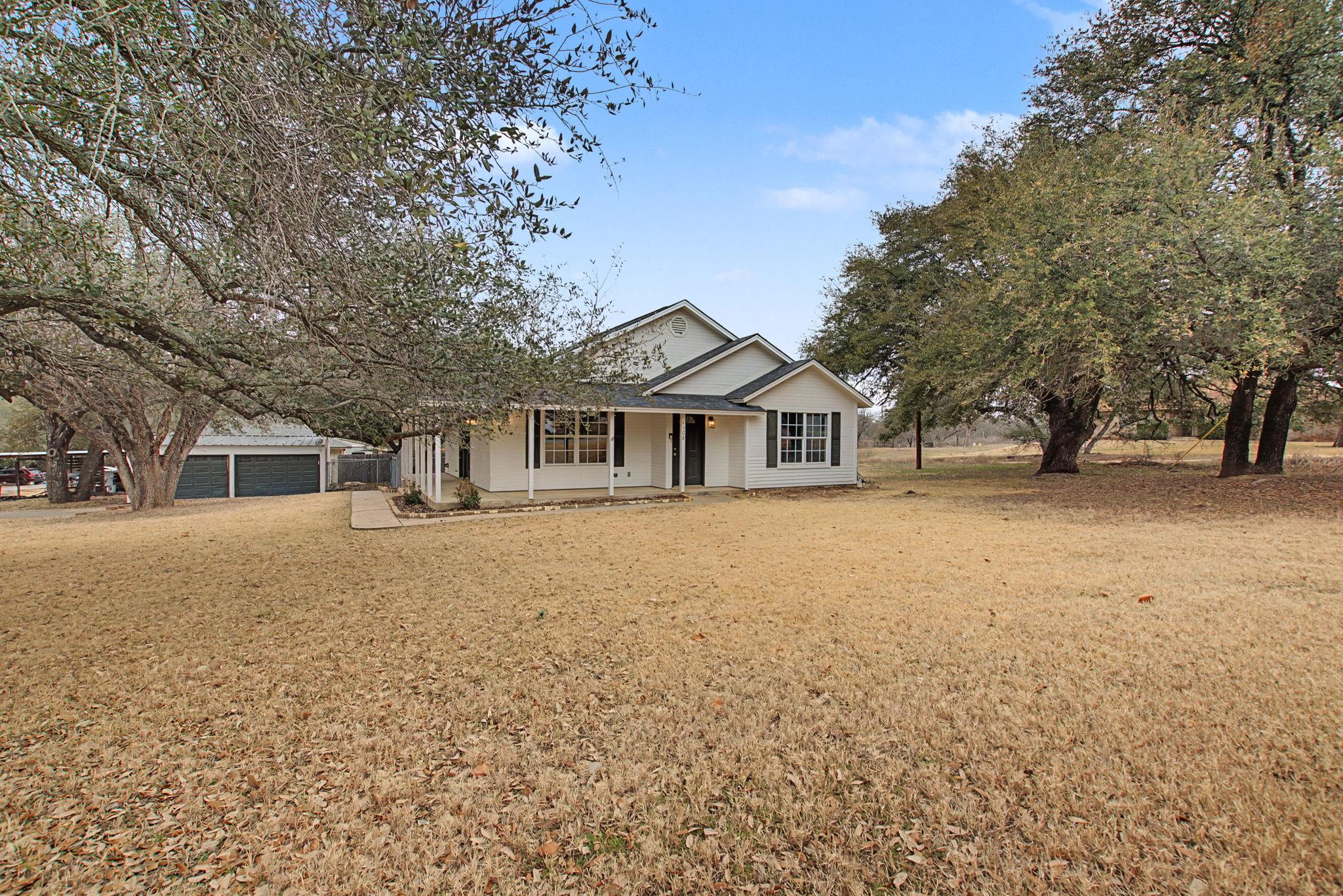 4308 Mountain View Dr, Kingsland, TX 78639