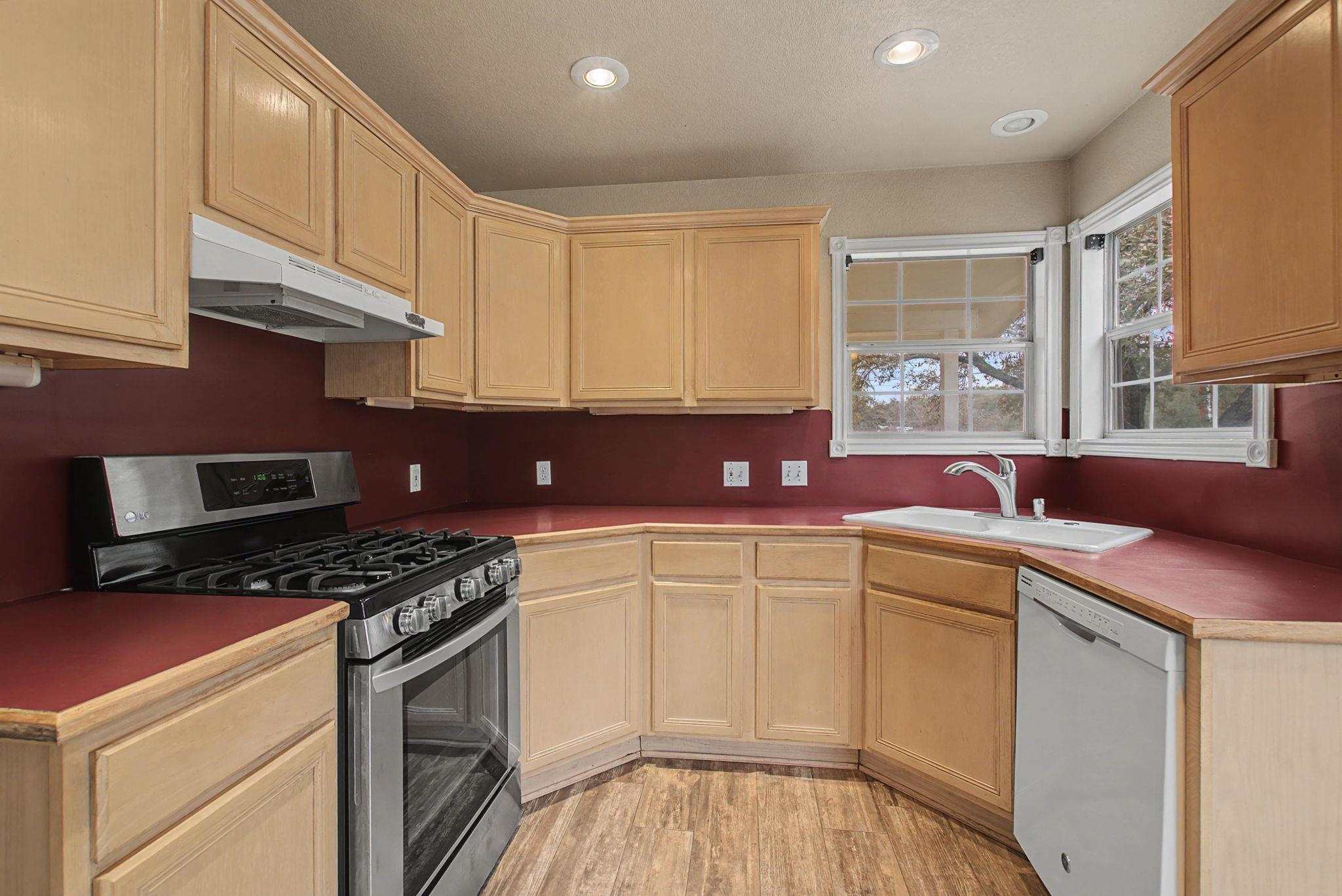 4308 Mountain View Dr, Kingsland, TX 78639