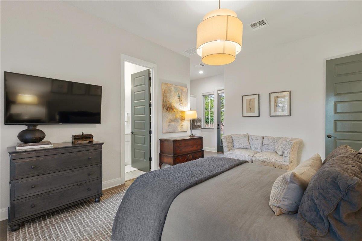 310 Flint Ridge Trl, Georgetown, TX 78628