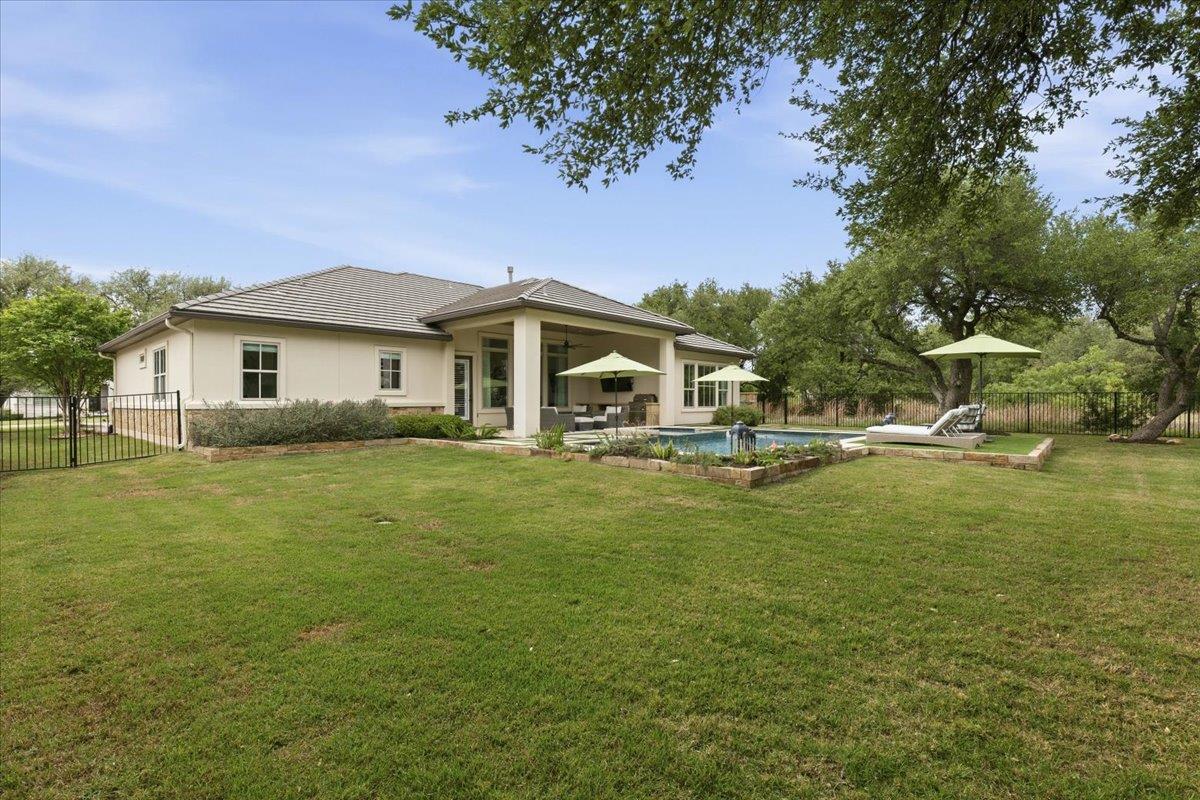 310 Flint Ridge Trl, Georgetown, TX 78628