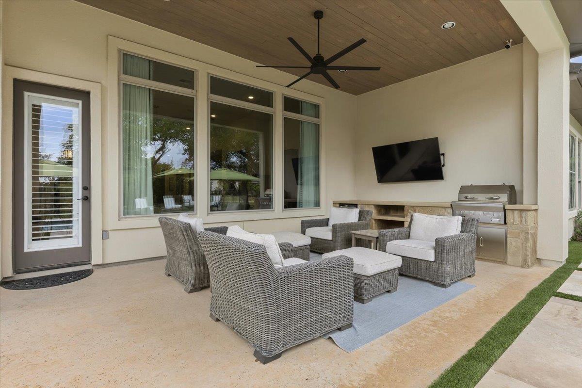 310 Flint Ridge Trl, Georgetown, TX 78628