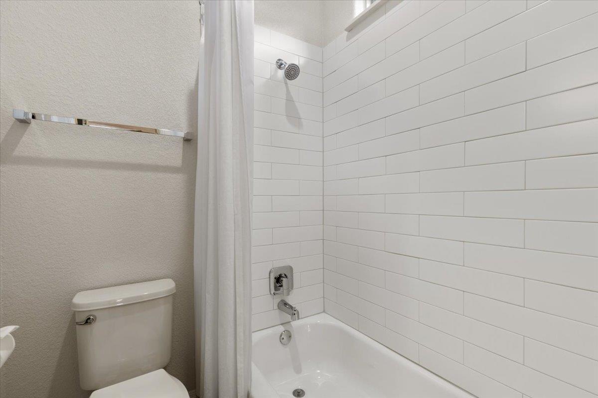 310 Flint Ridge Trl, Georgetown, TX 78628