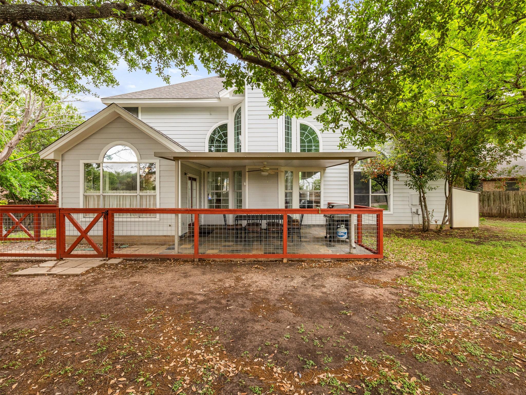 300 N Carriage Hills Dr, Georgetown, TX 78626