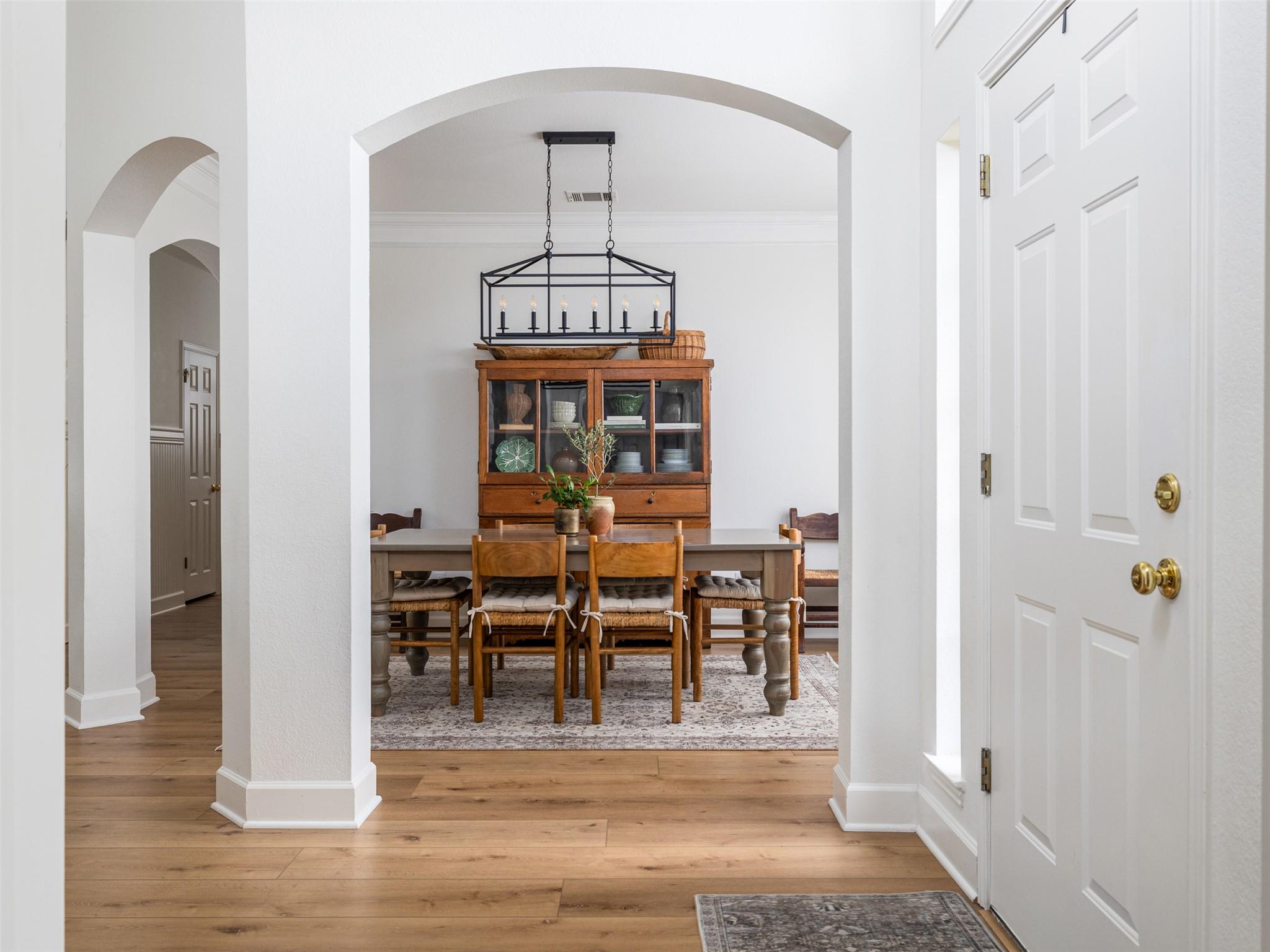 300 N Carriage Hills Dr, Georgetown, TX 78626