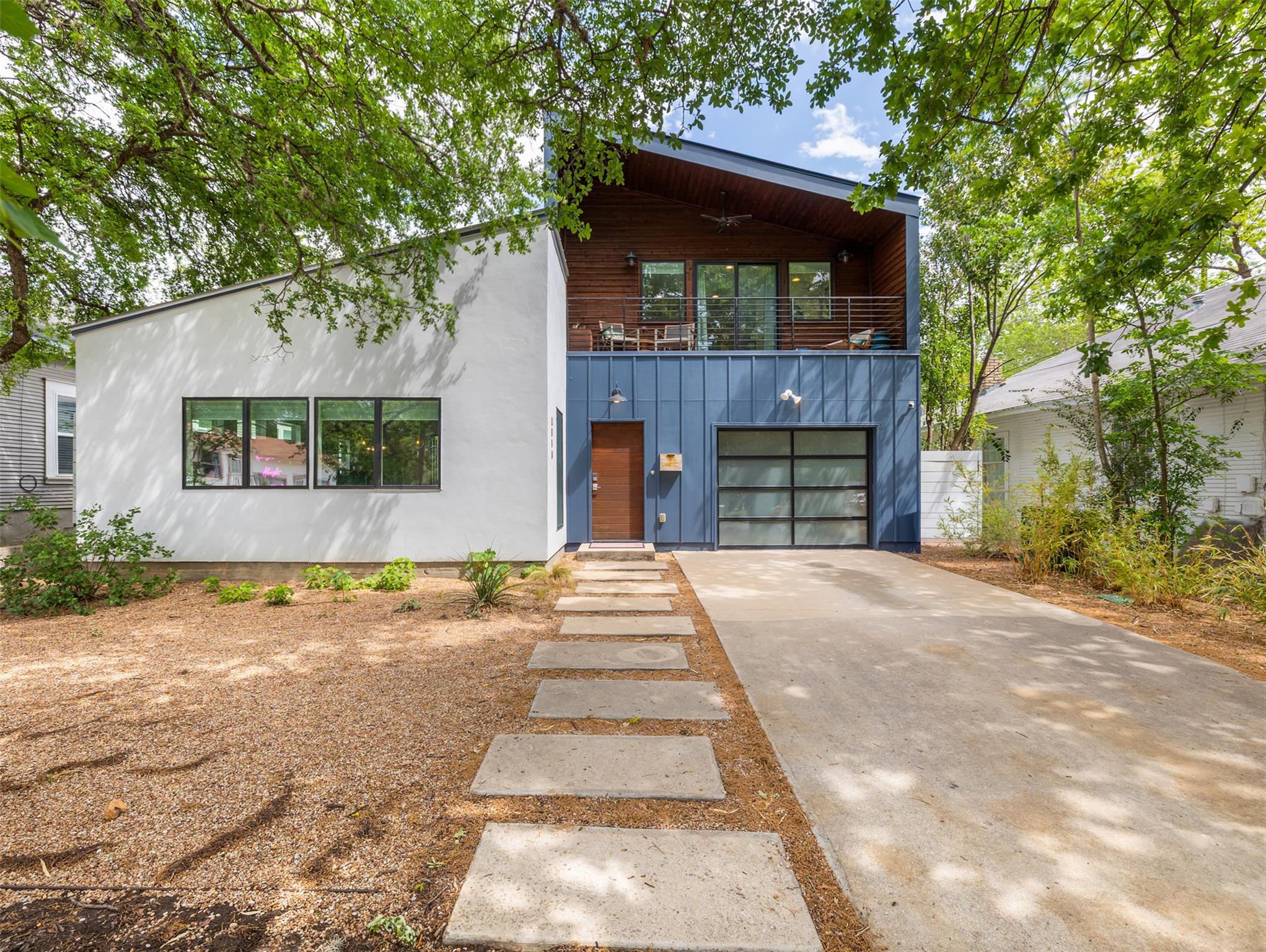 1109 Angelina St, Austin, TX 78702