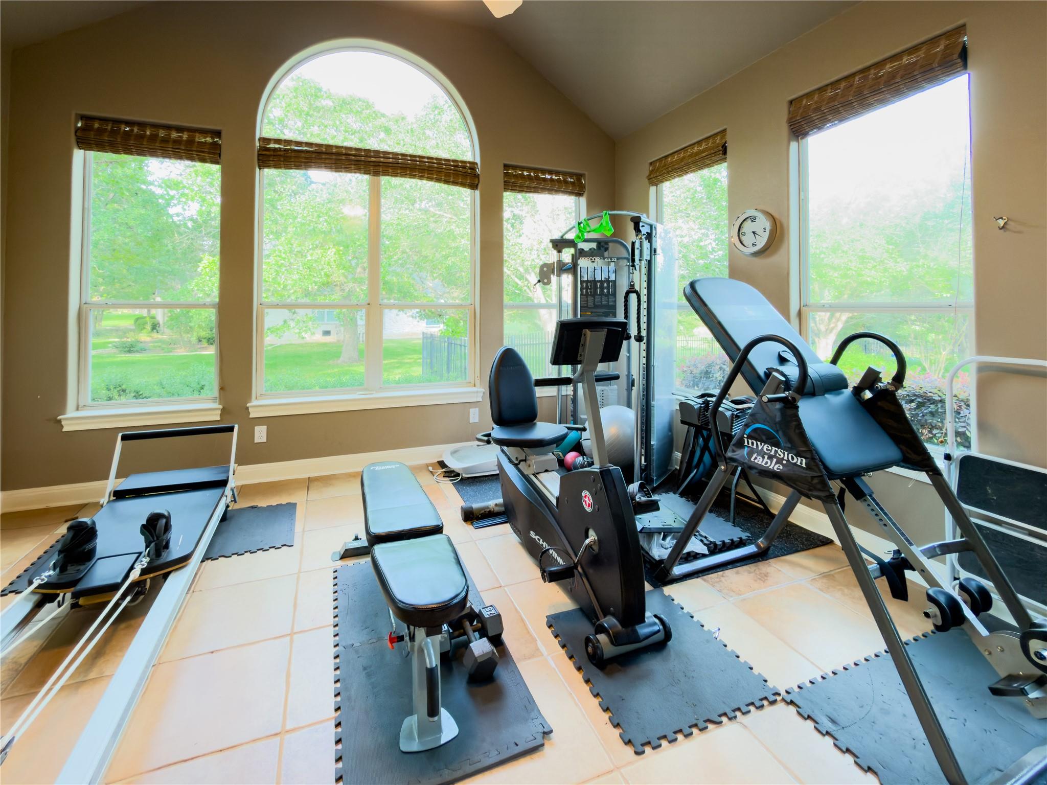 2611 Demona Dr, Austin, TX 78733