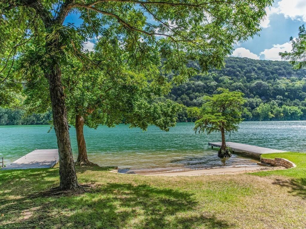 2611 Demona Dr, Austin, TX 78733