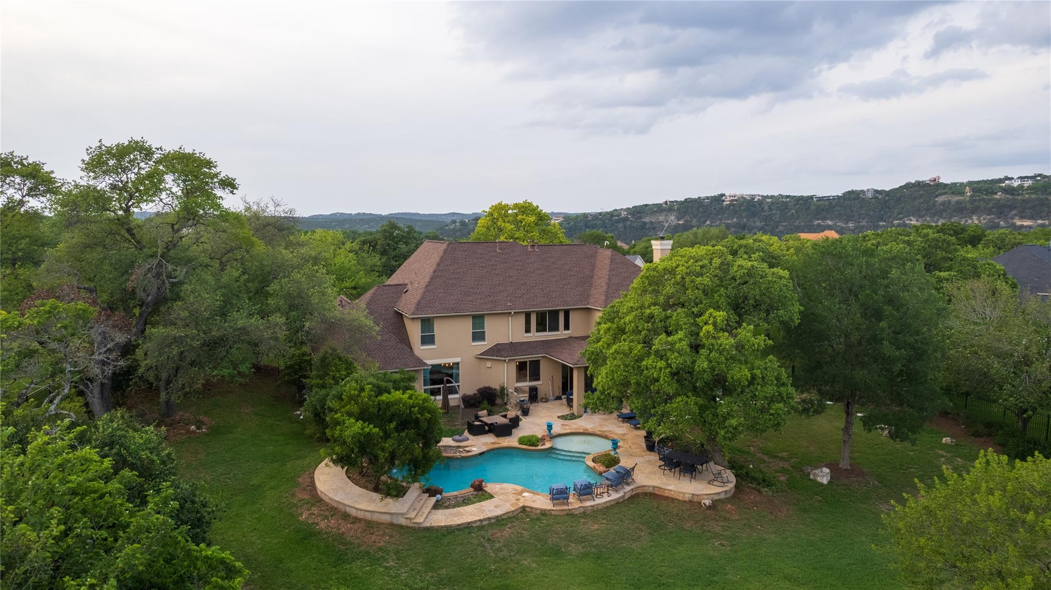 2611 Demona Dr, Austin, TX 78733