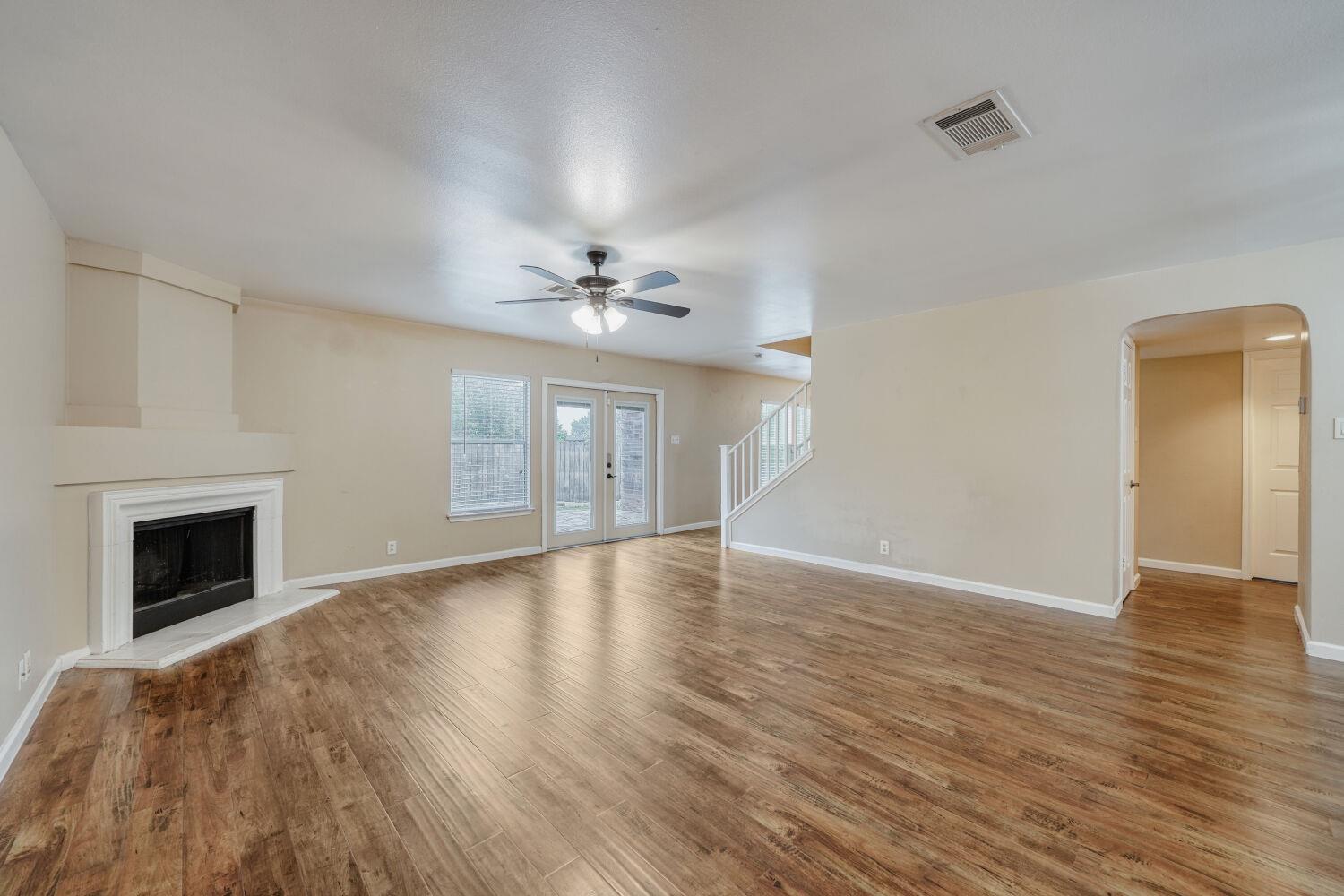 928 Justeford Dr, Pflugerville, TX 78660