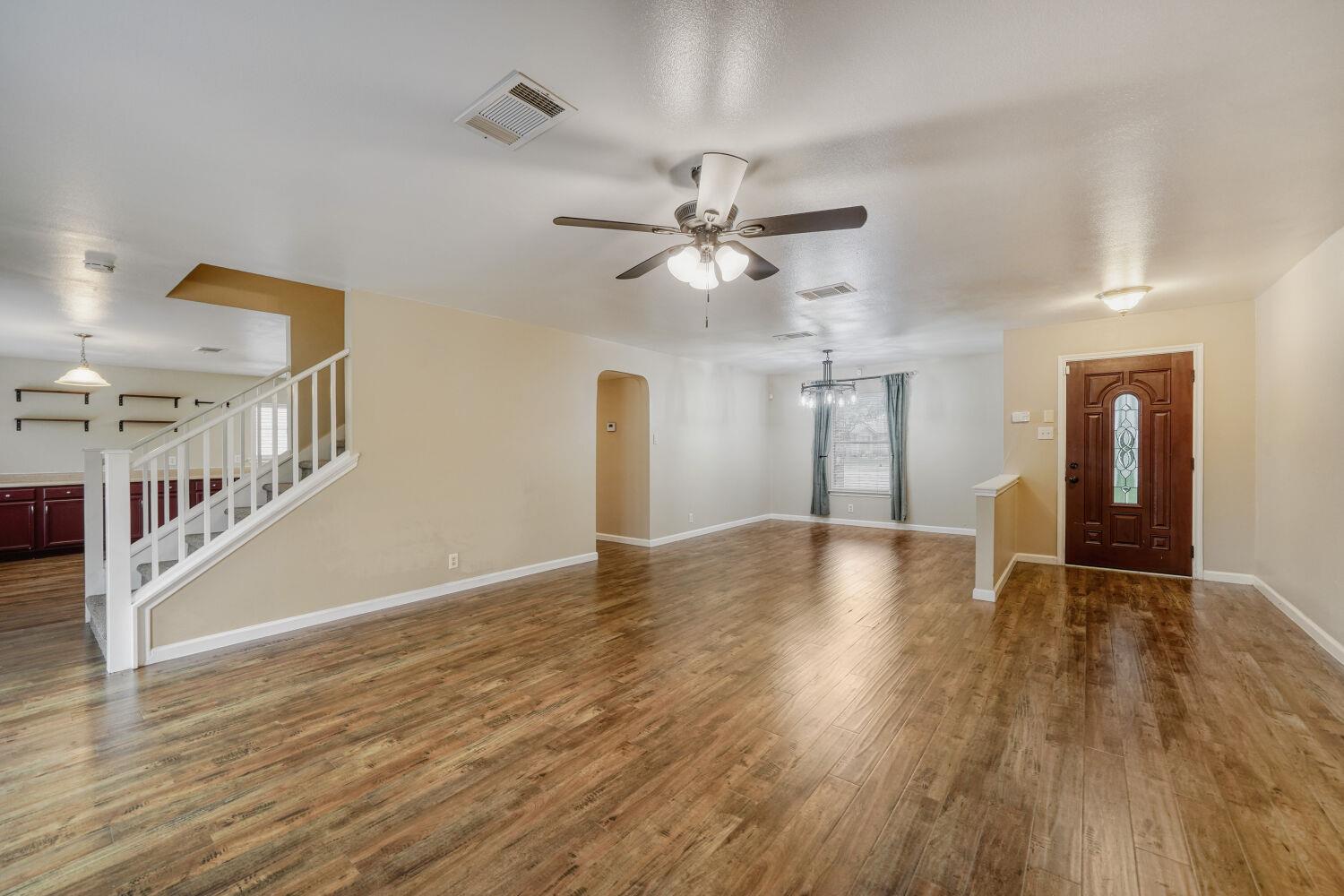 928 Justeford Dr, Pflugerville, TX 78660