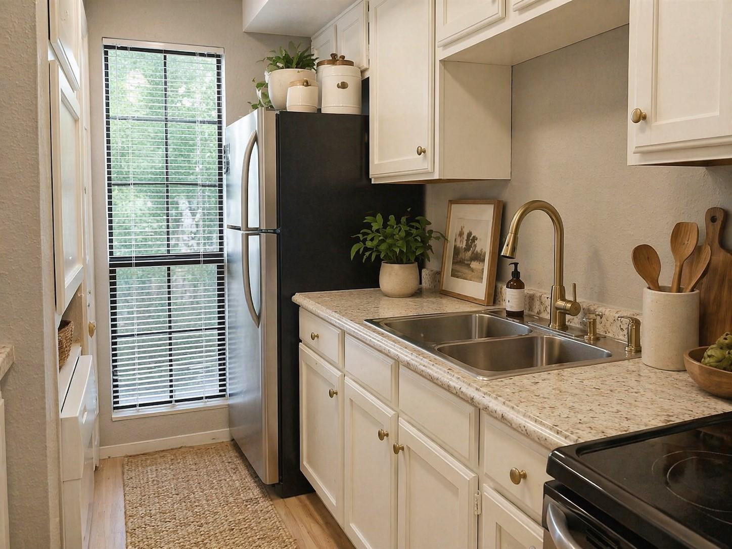 1510 W North Loop Blvd # 1037, Austin, TX 78756