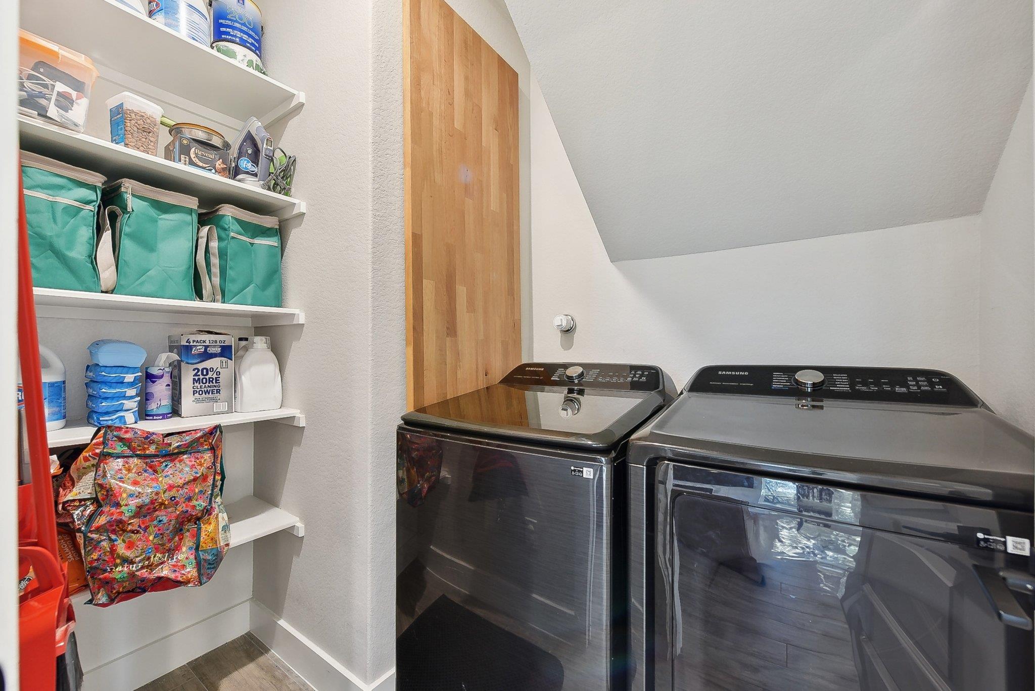 25 Woodacre Dr, Wimberley, TX 78676