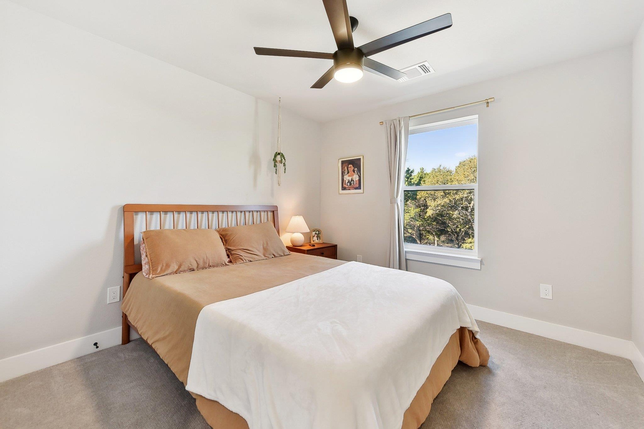 25 Woodacre Dr, Wimberley, TX 78676