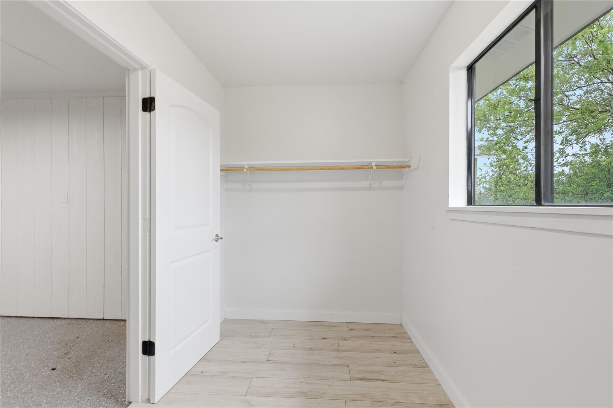 1841 Twin Oaks, Kingsland, TX 78639