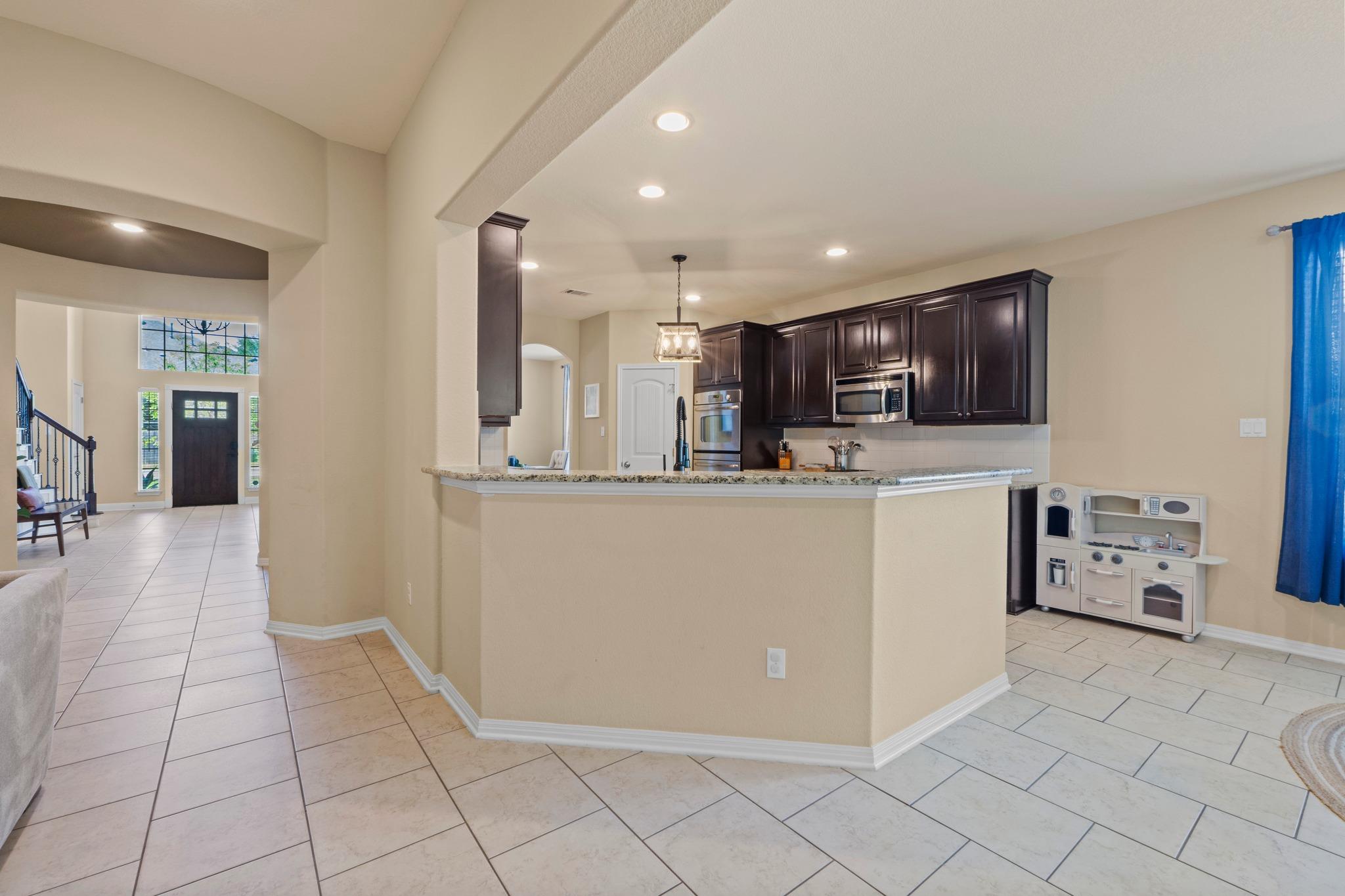 1716 Foxboro Ln, Cedar Park, TX 78613