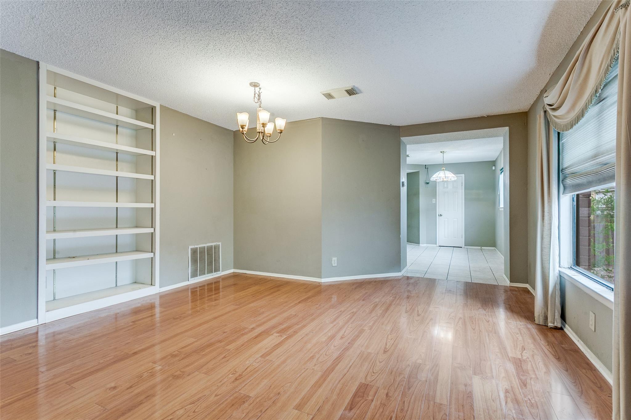 4223 Lakebend West Dr, San Antonio, TX 78244