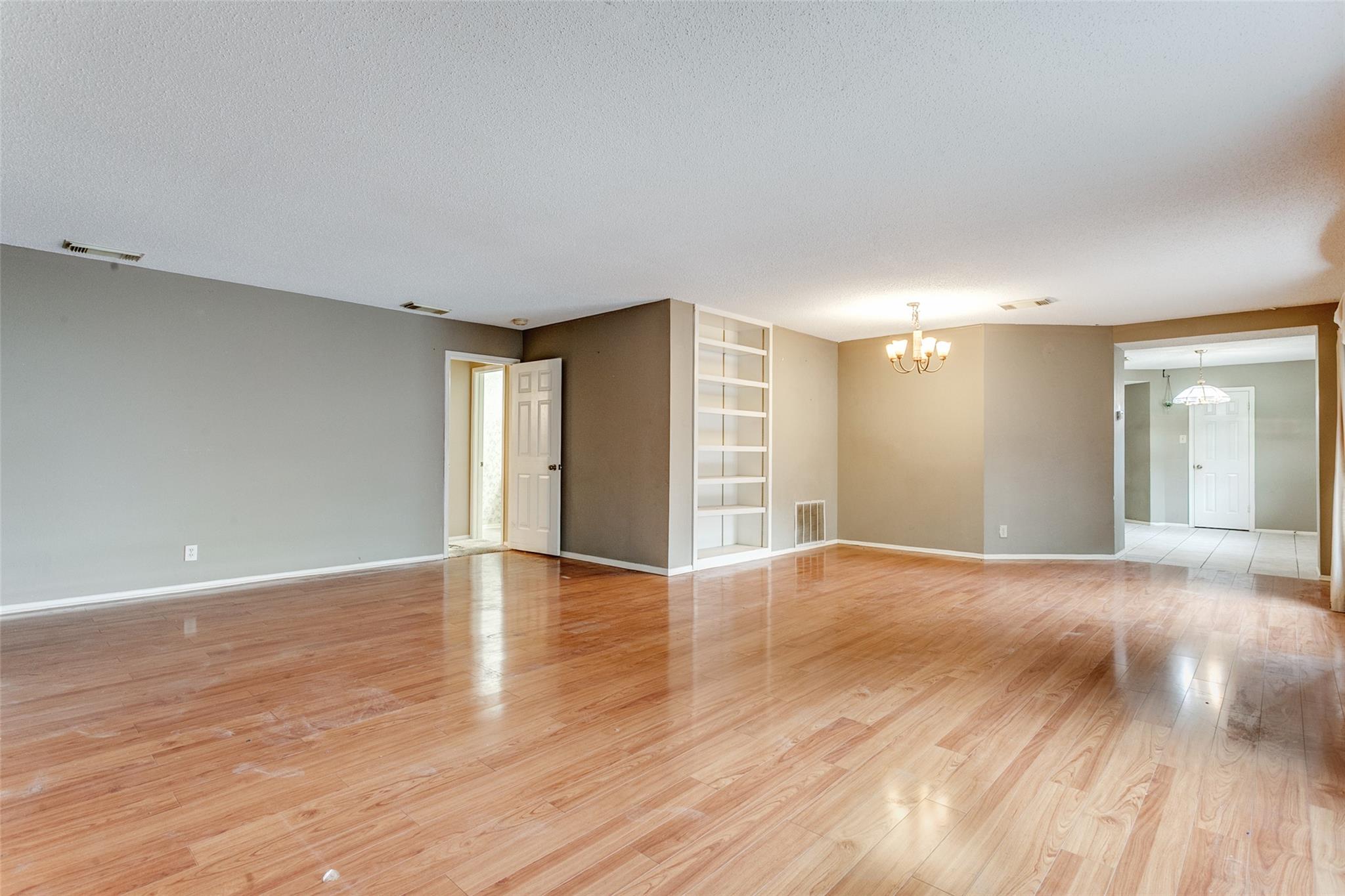 4223 Lakebend West Dr, San Antonio, TX 78244