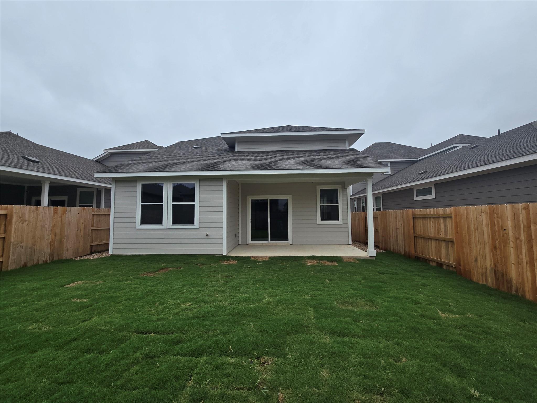 224 Langhorne Bnd, Liberty Hill, TX 78642