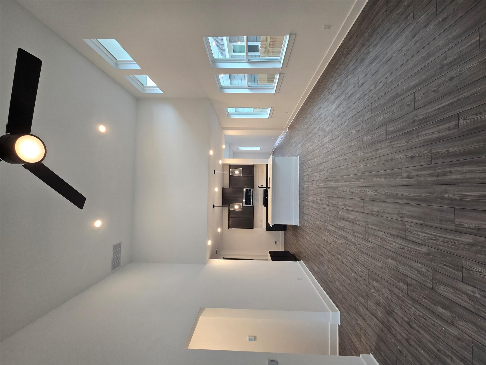 224 Langhorne Bnd, Liberty Hill, TX 78642