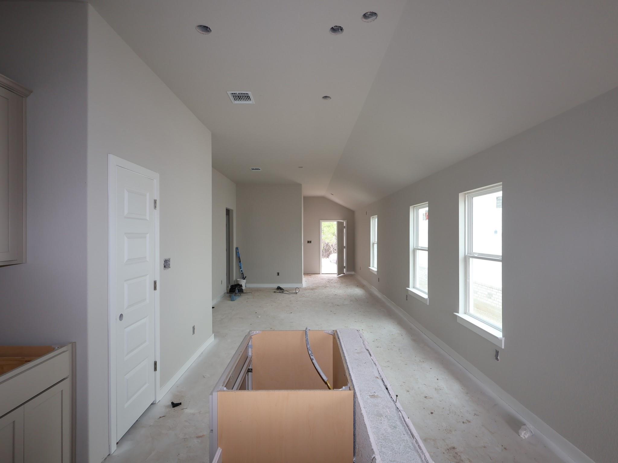 150 Heritage Forest Pkwy, Dripping Springs, TX 78620