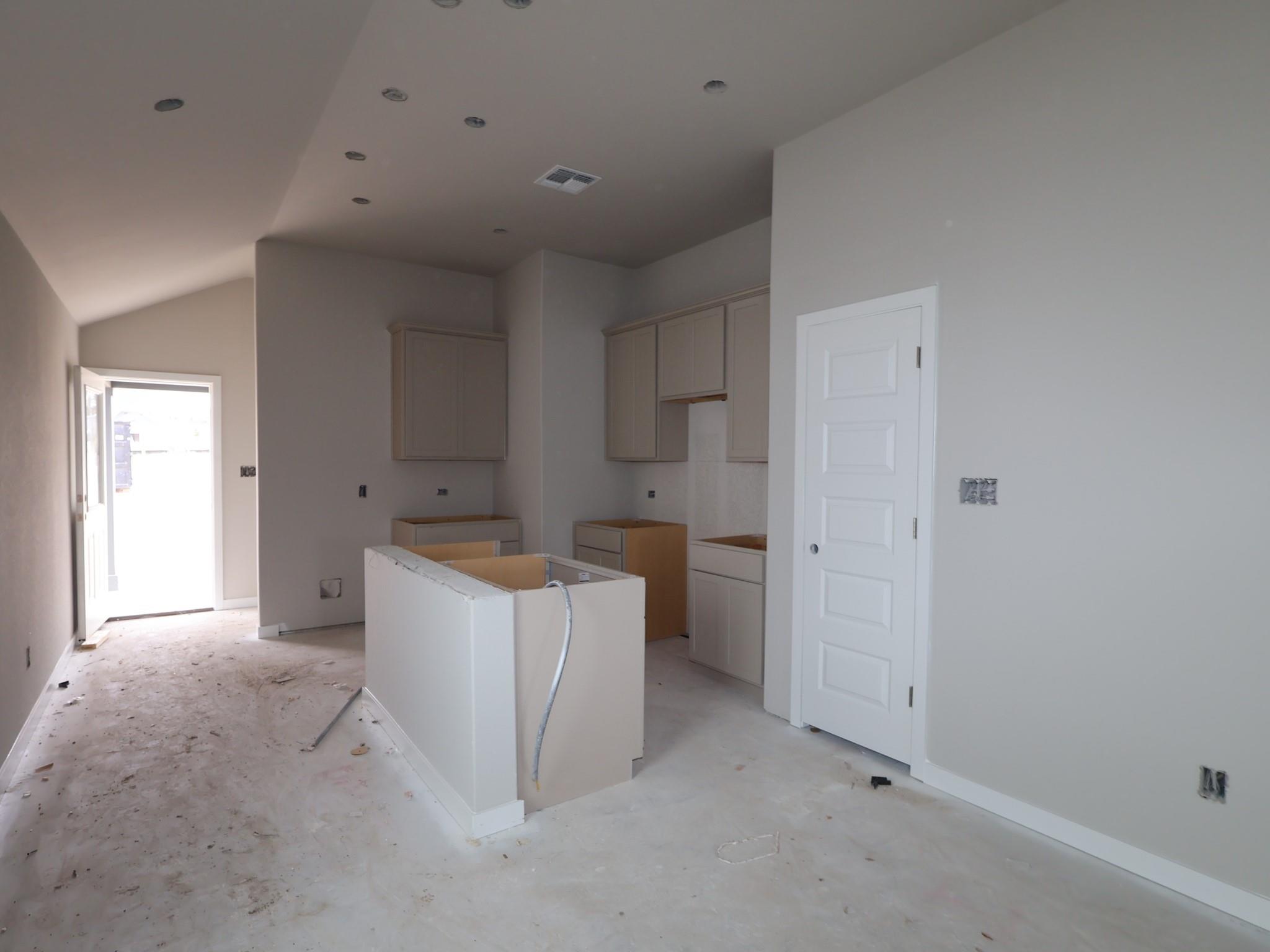 150 Heritage Forest Pkwy, Dripping Springs, TX 78620