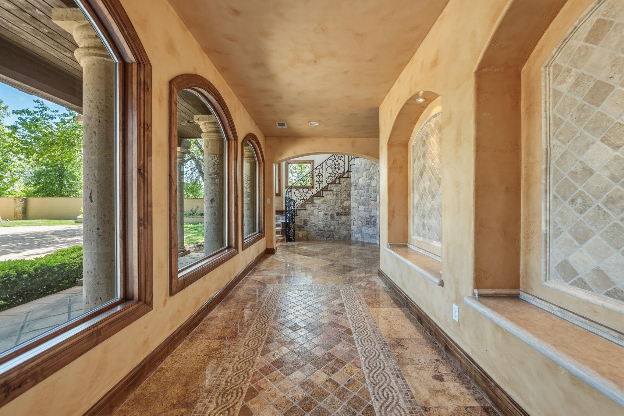 25110 River Rd, Spicewood, TX 78669