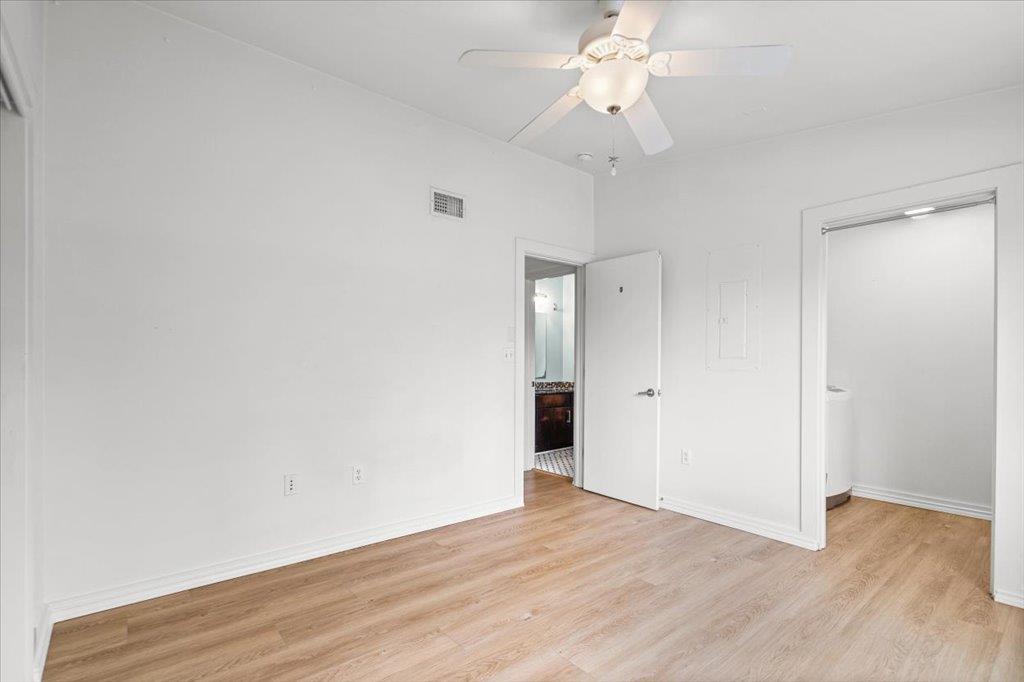 2200 Dickson Dr # 227, Austin, TX 78704