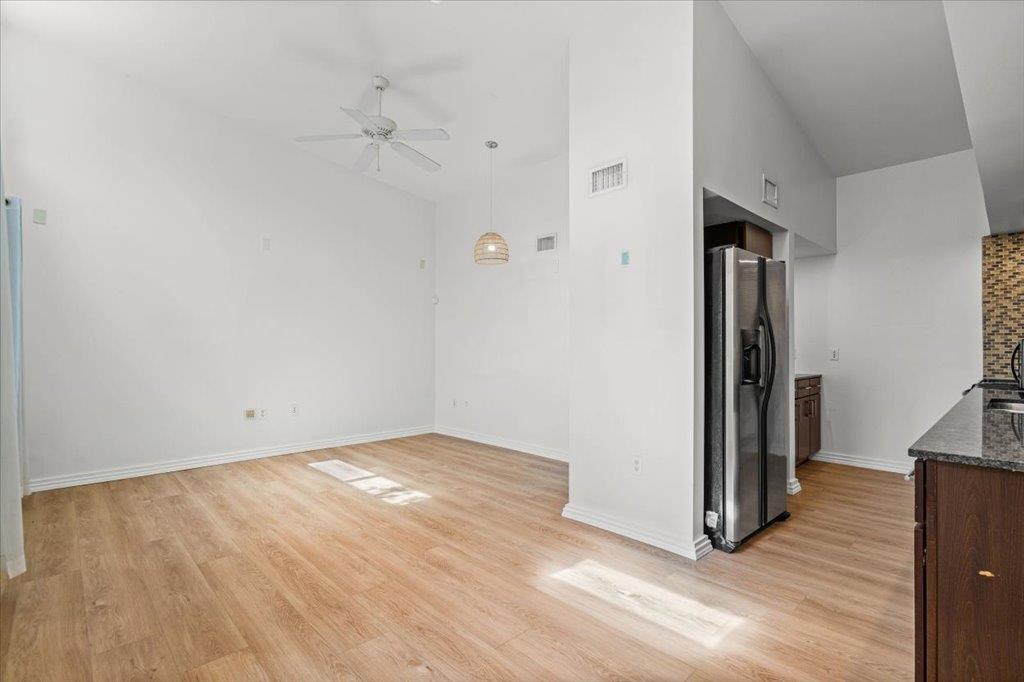 2200 Dickson Dr # 227, Austin, TX 78704