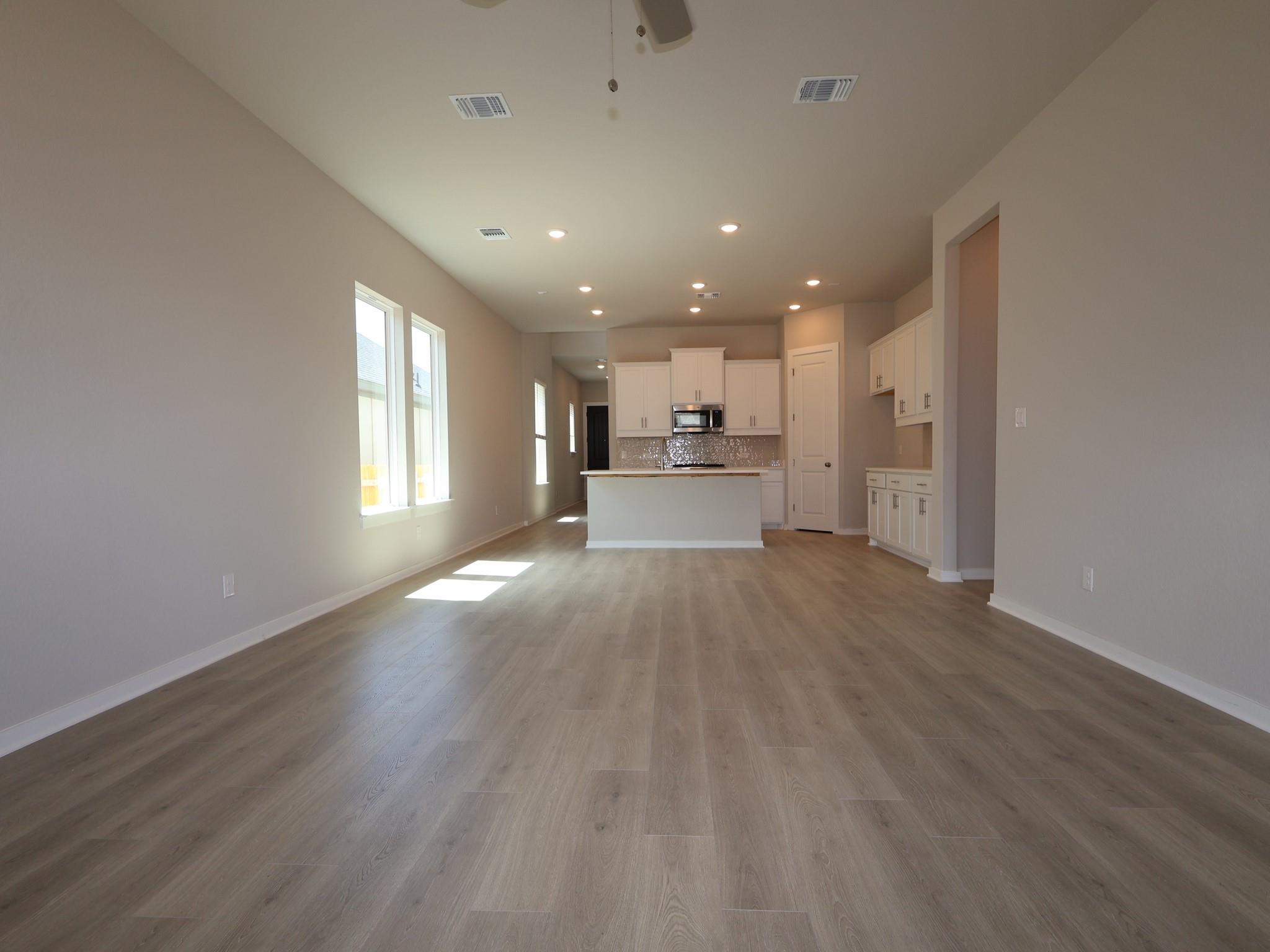 234 Grayson Elm Pass, Dripping Springs, TX 78620