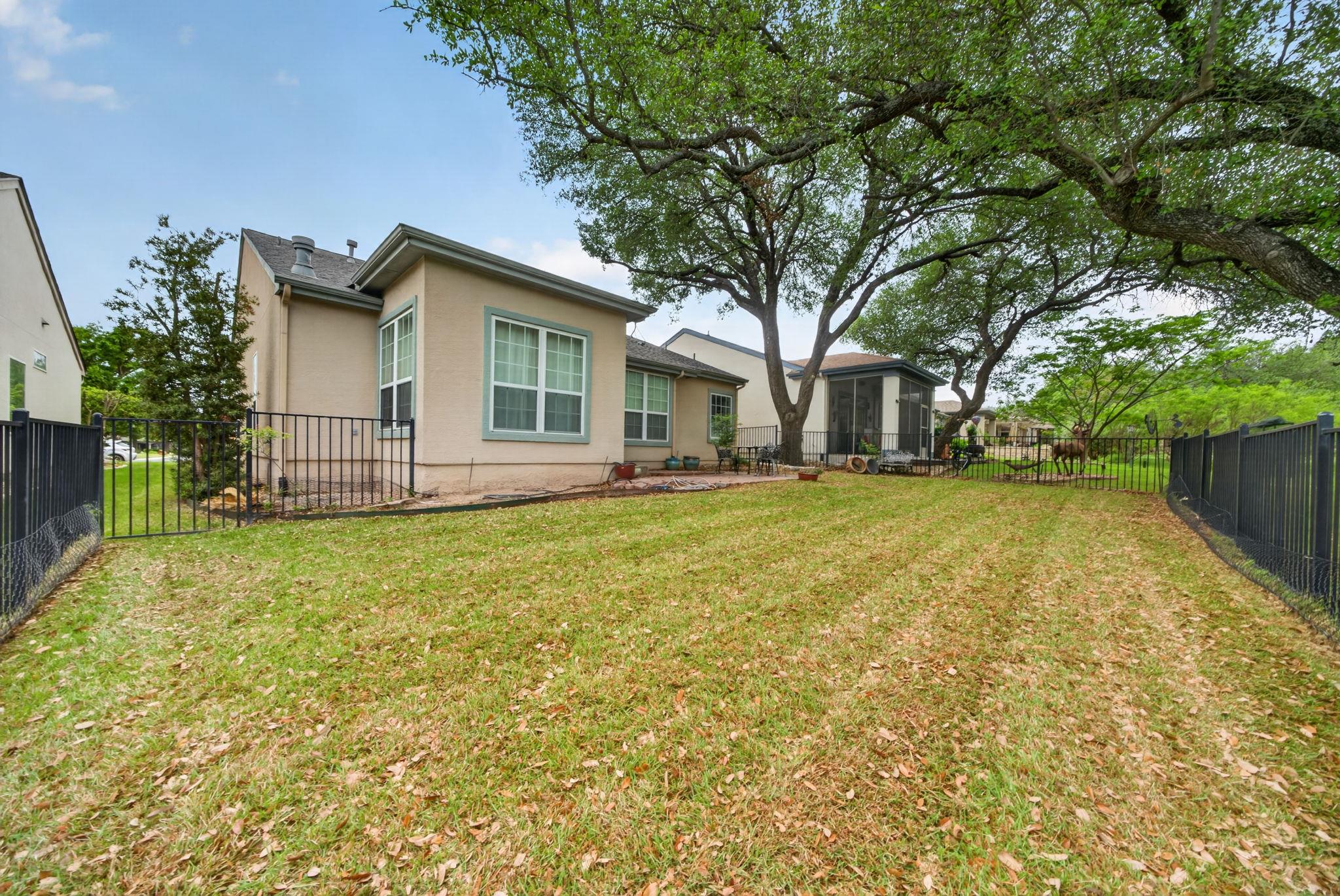 311 Deer Meadow Cir, Georgetown, TX 78633