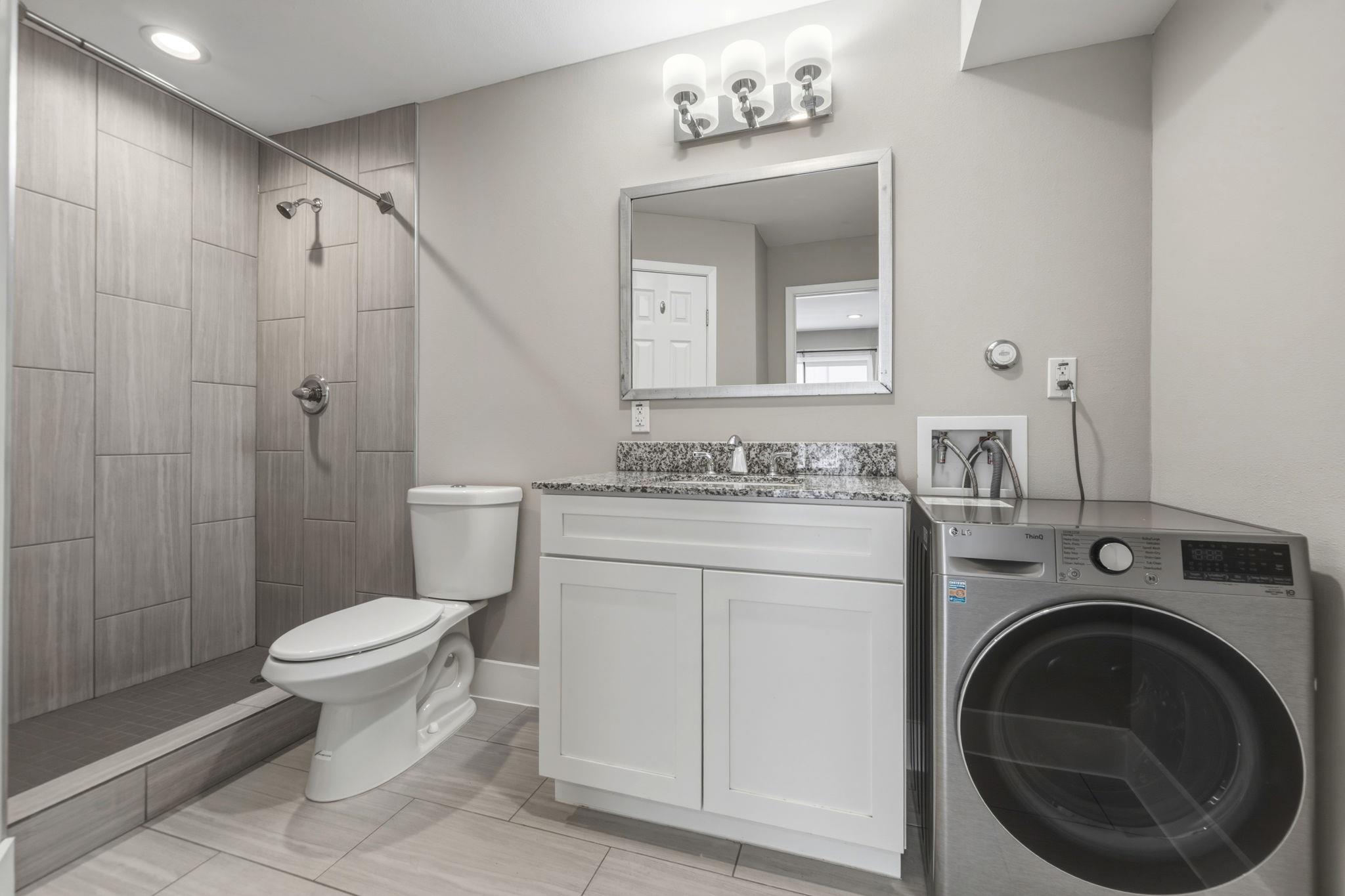 935 La Posada Dr # 144, Austin, TX 78752