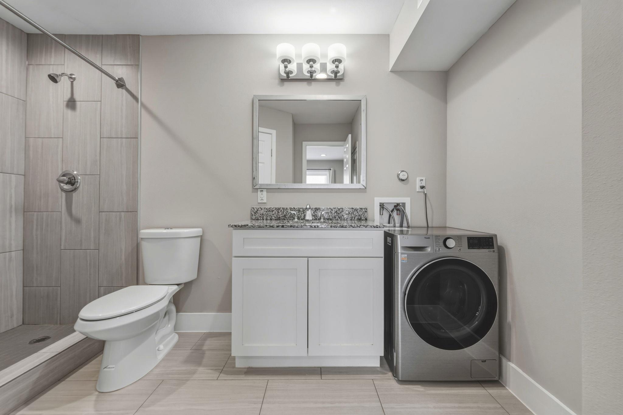 935 La Posada Dr # 144, Austin, TX 78752