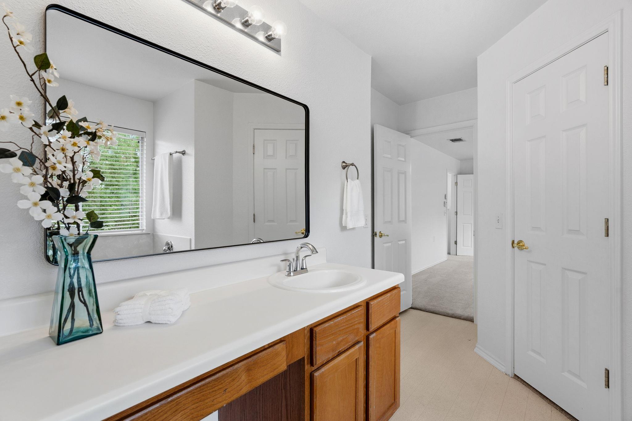 805 Sheraton Ave, Austin, TX 78745