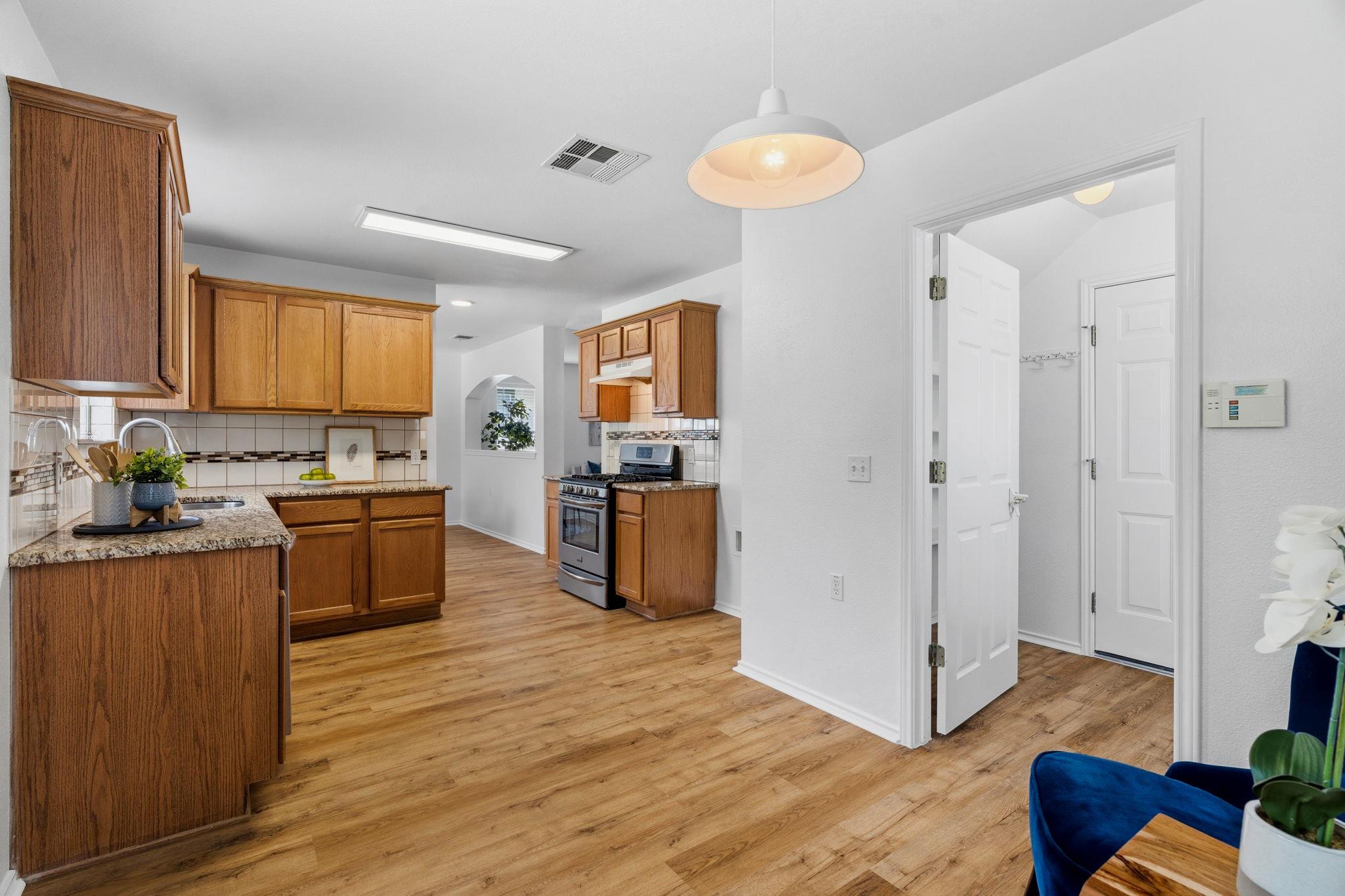 805 Sheraton Ave, Austin, TX 78745