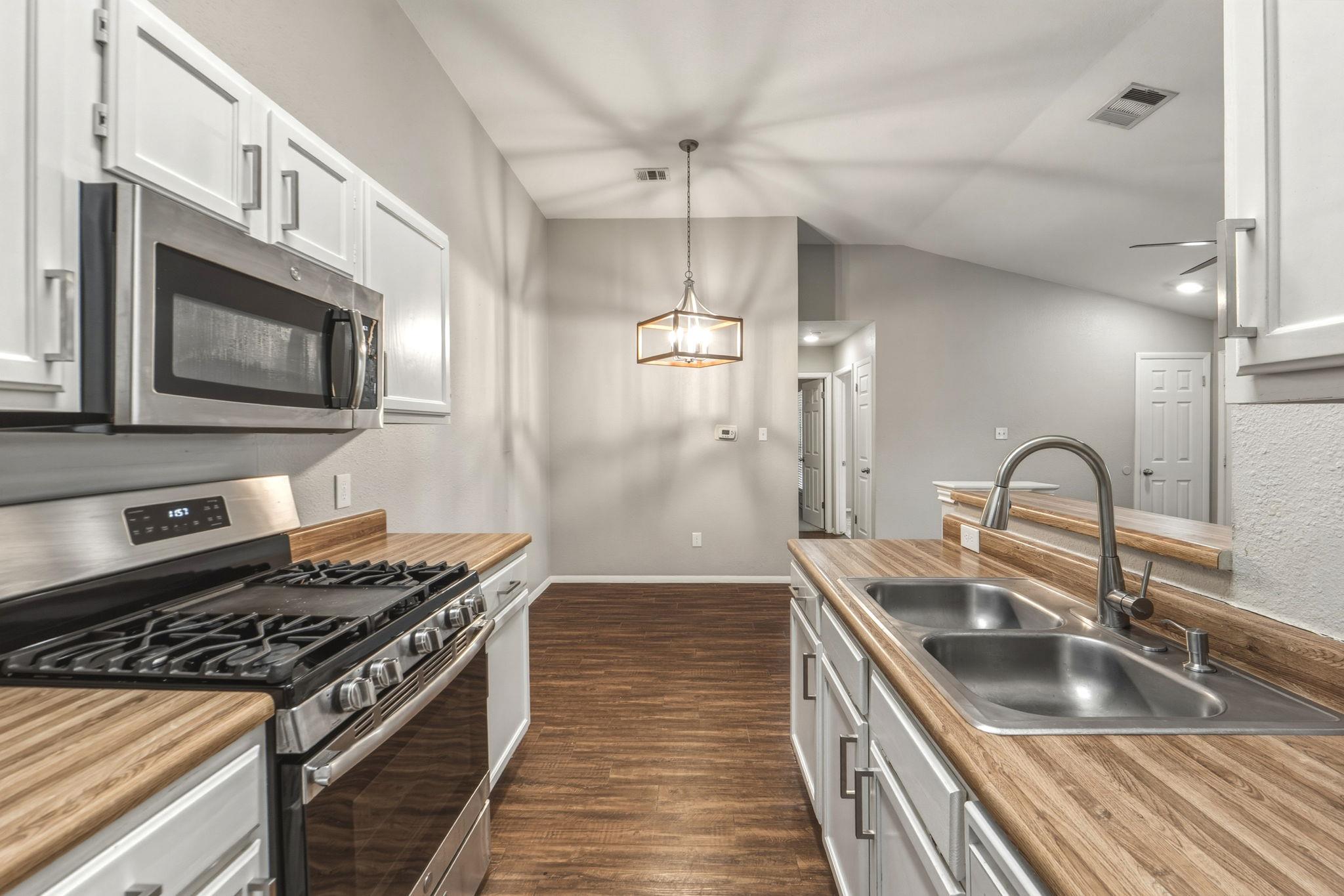 2302 Fuzz Fairway # A, Austin, TX 78728