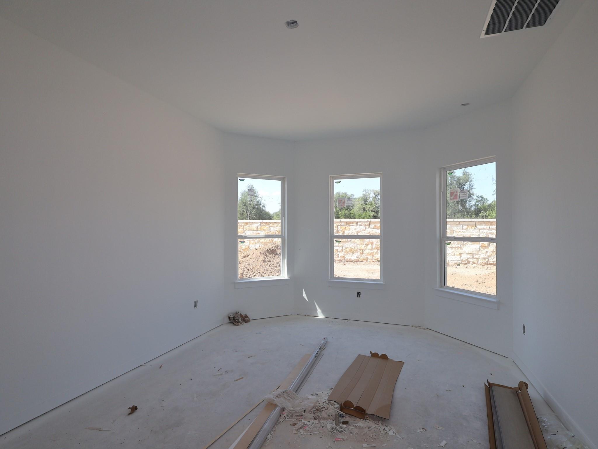 841 Corvallis Dr, Leander, TX 78641