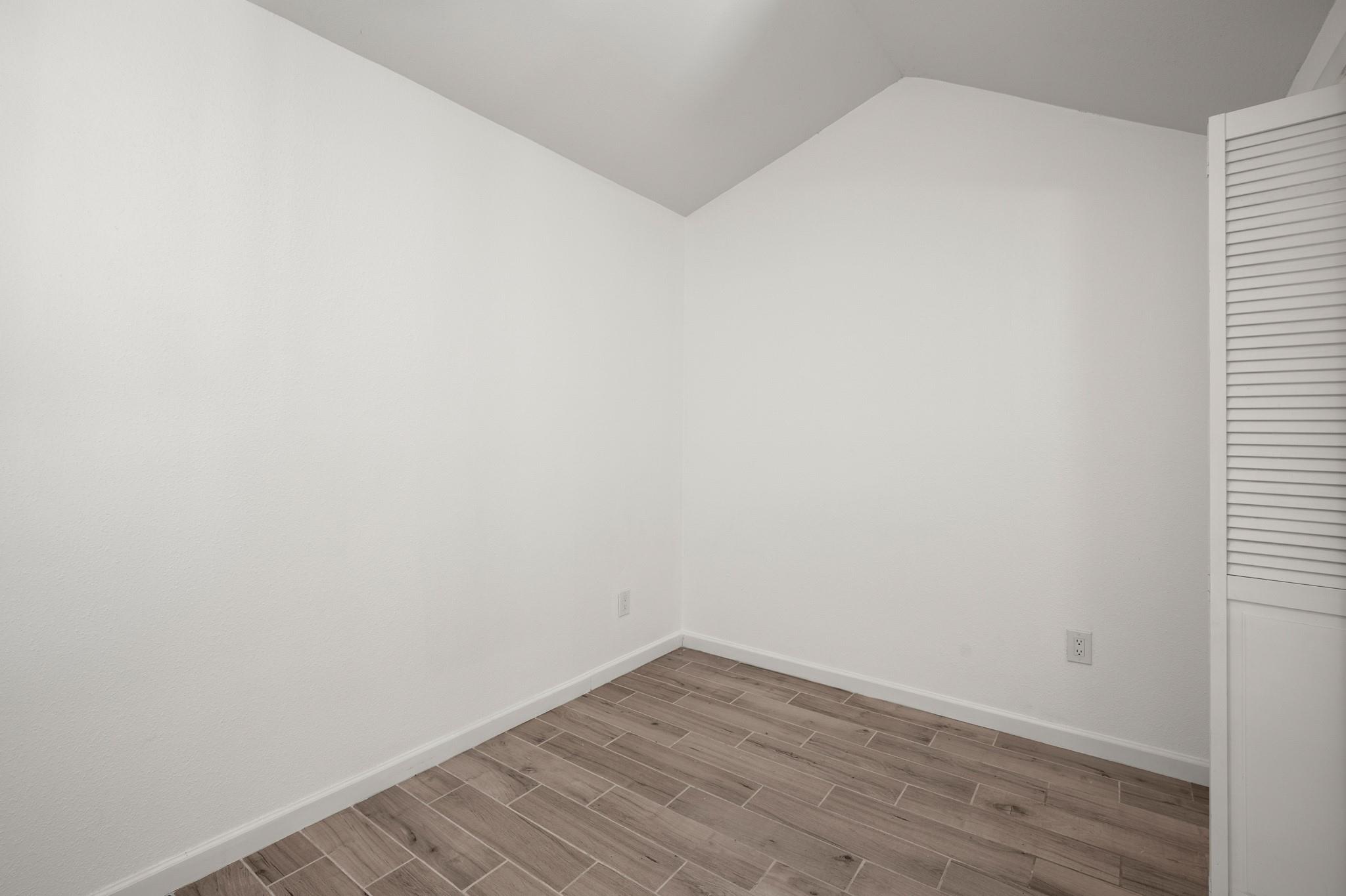 1840 Burton Dr # 174, Austin, TX 78741