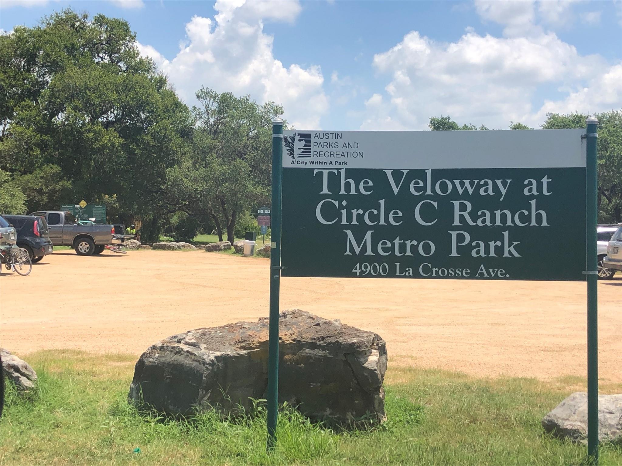 6204 Old Harbor Ln, Austin, TX 78739