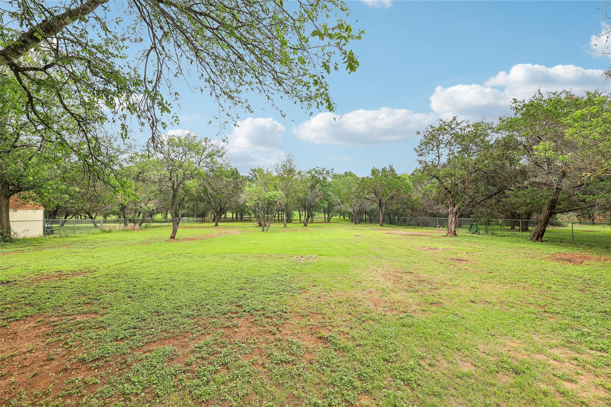 510 Maybrook Dr, Buda, TX 78610