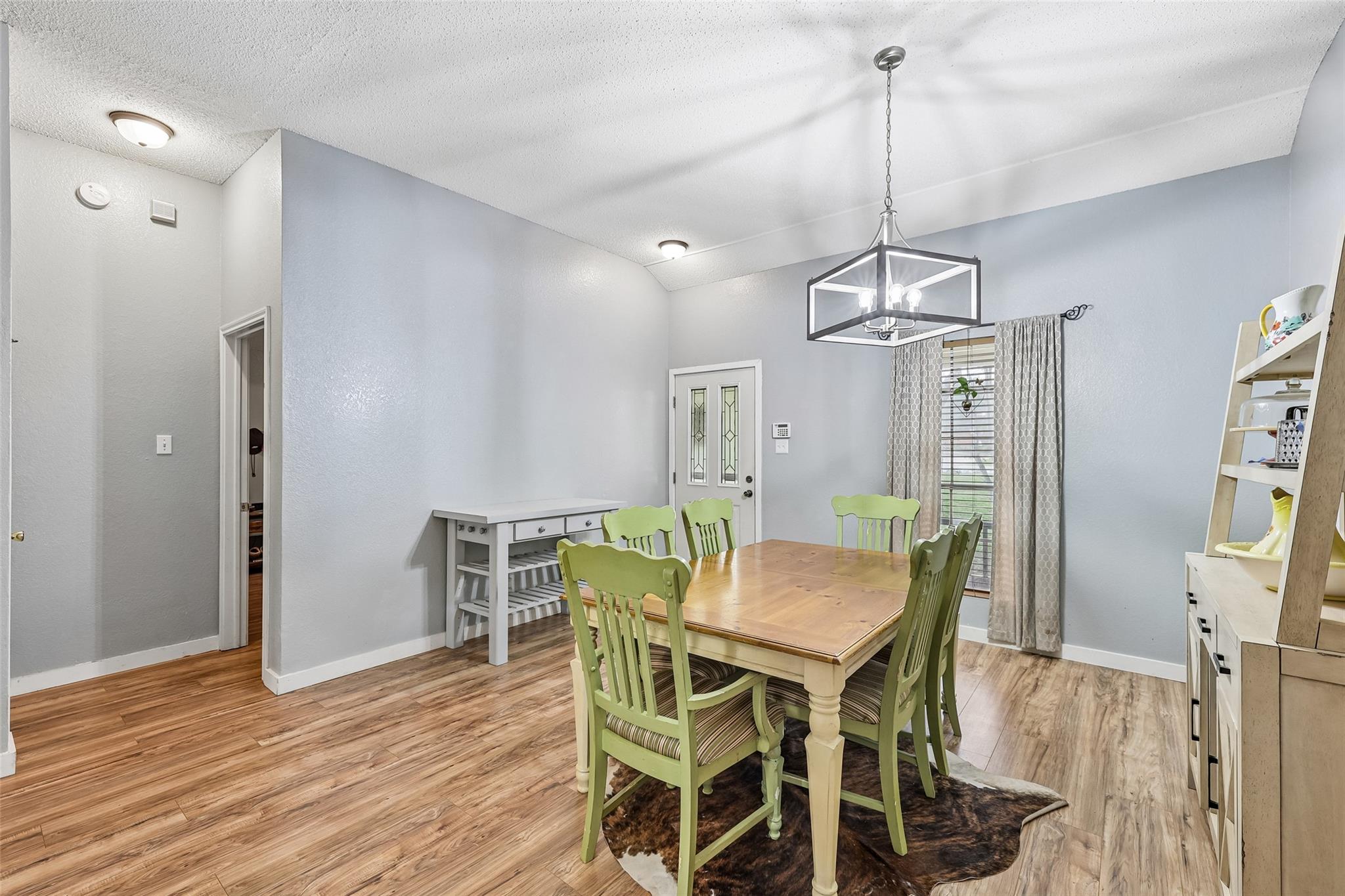 510 Maybrook Dr, Buda, TX 78610