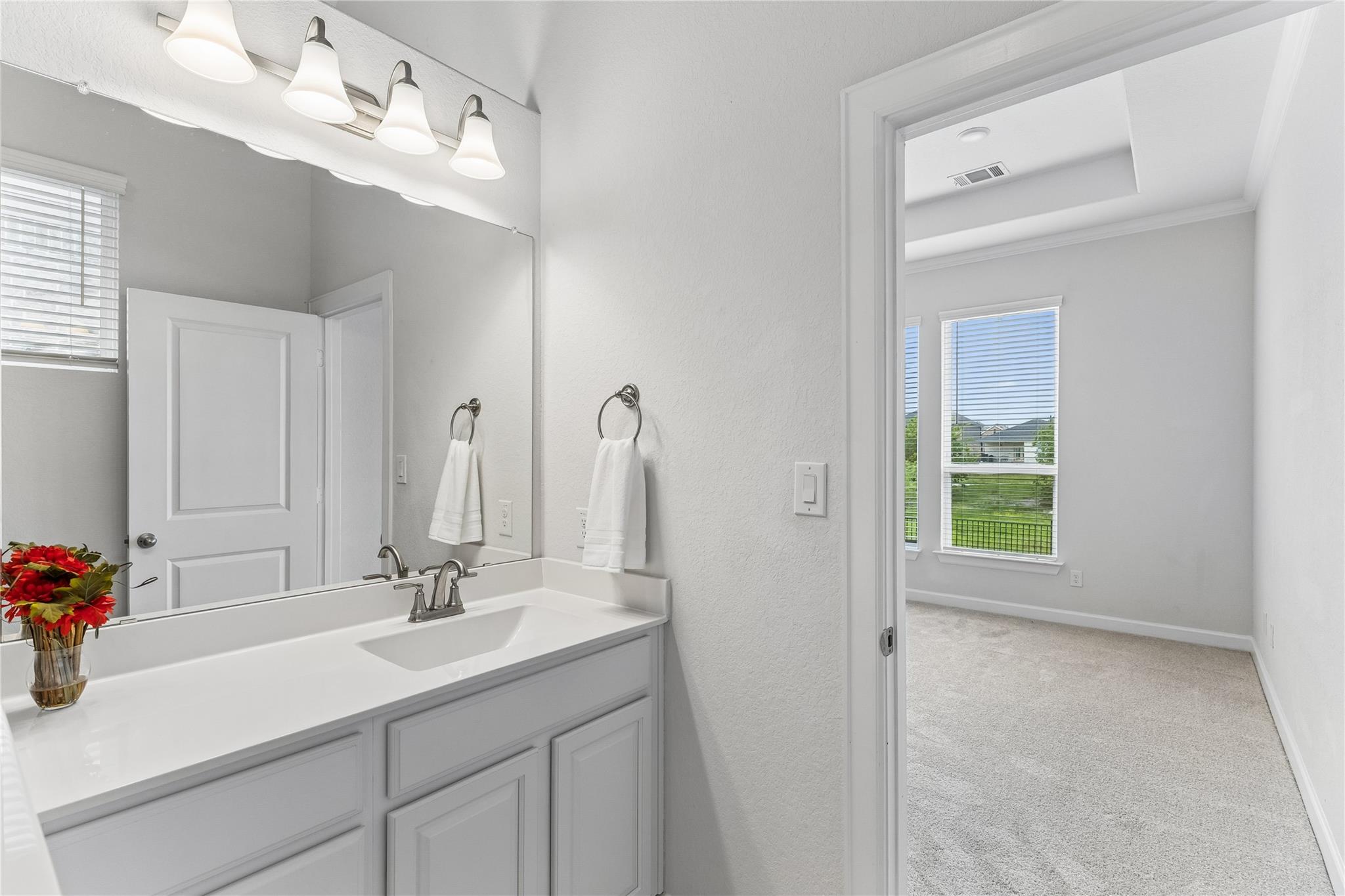 298 Wild Pecan Loop, Buda, TX 78610