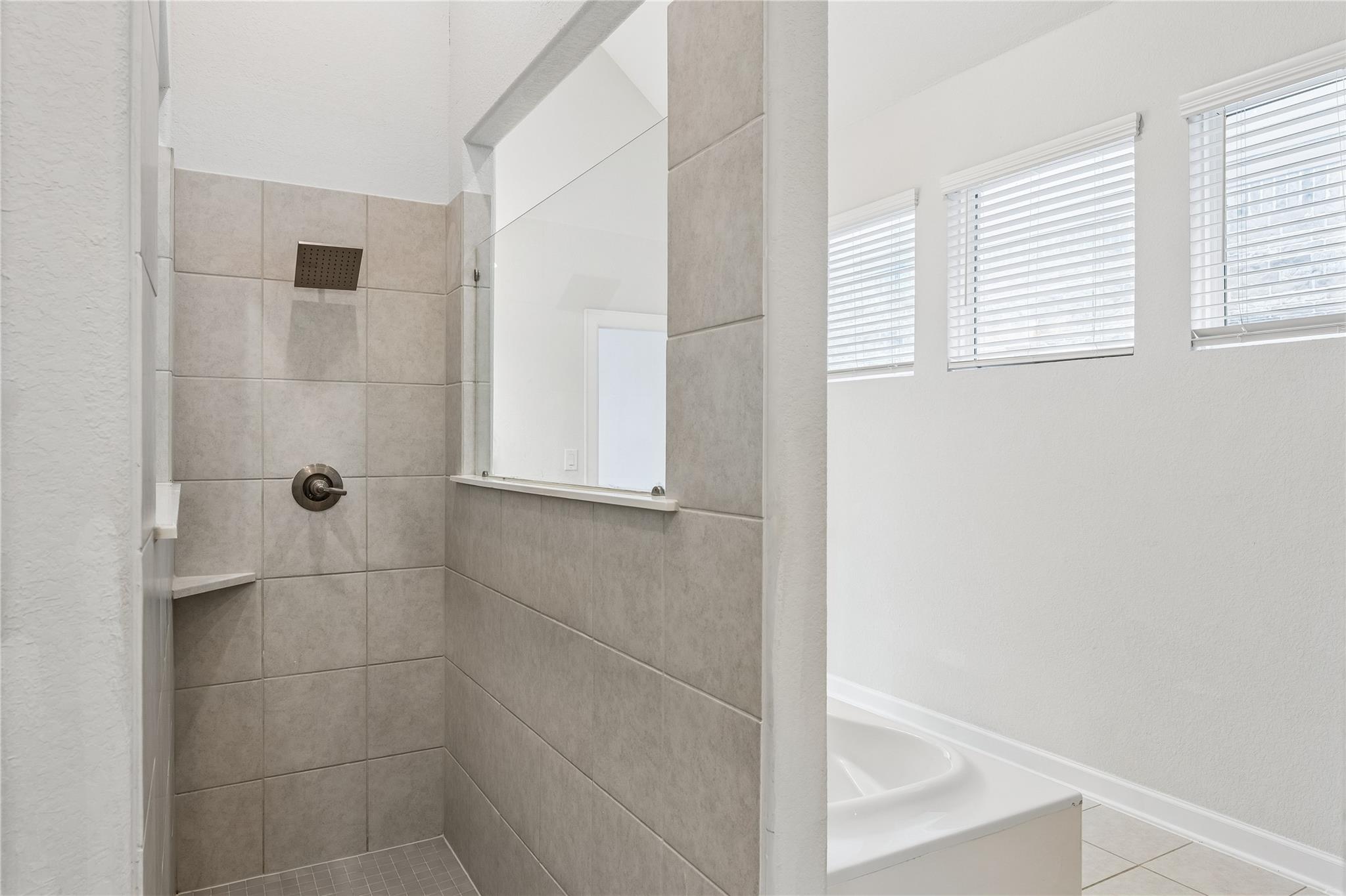 298 Wild Pecan Loop, Buda, TX 78610