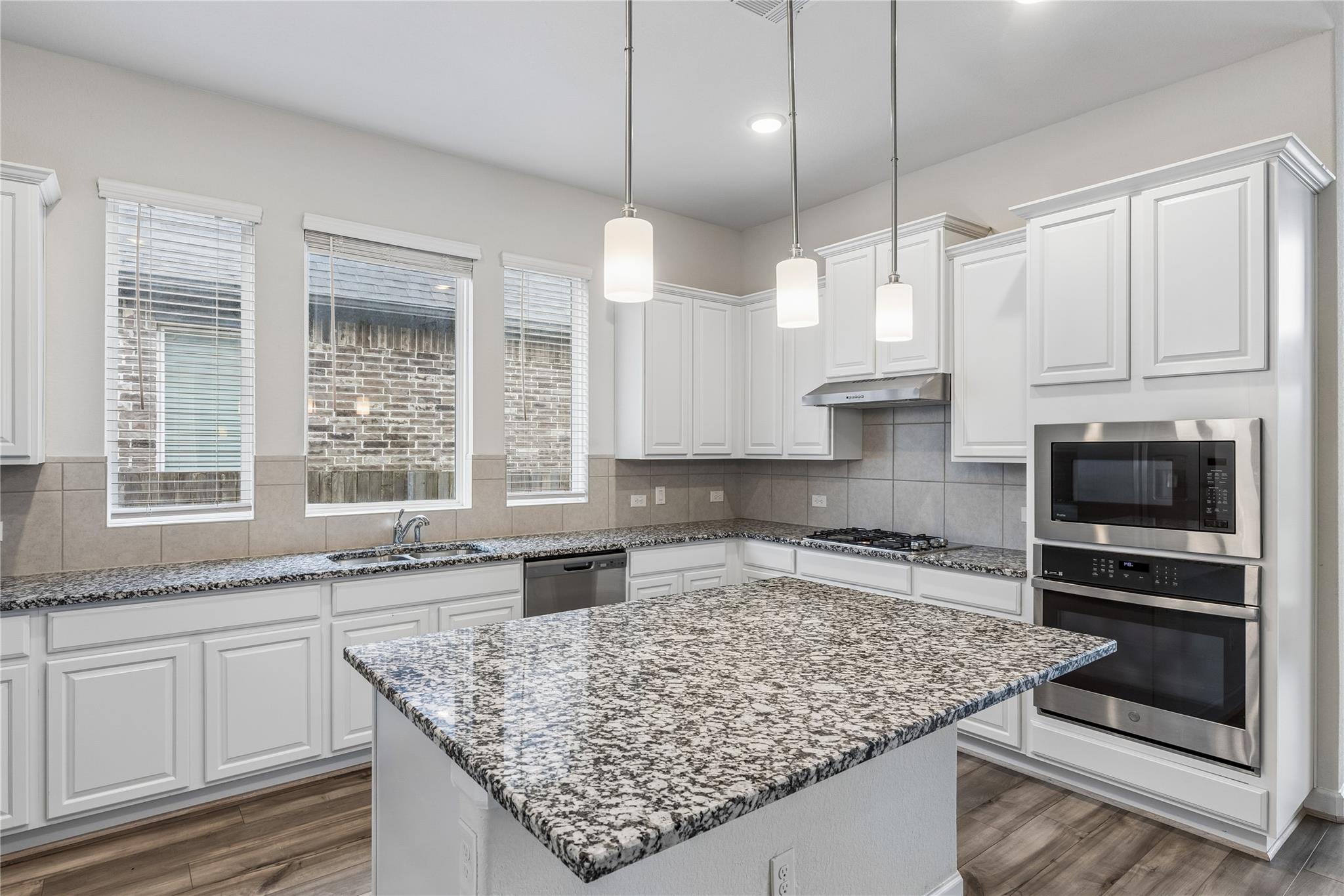 298 Wild Pecan Loop, Buda, TX 78610