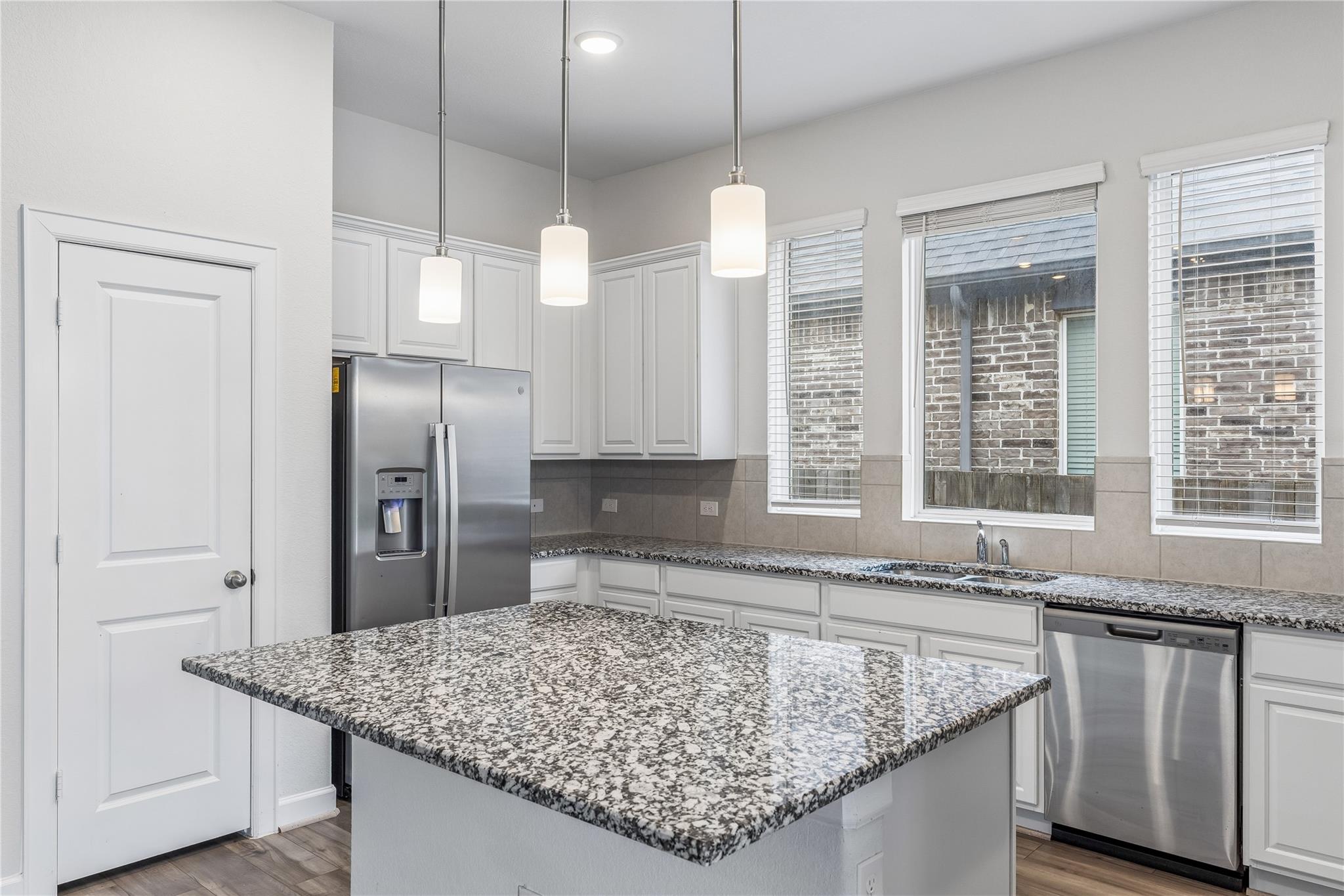 298 Wild Pecan Loop, Buda, TX 78610